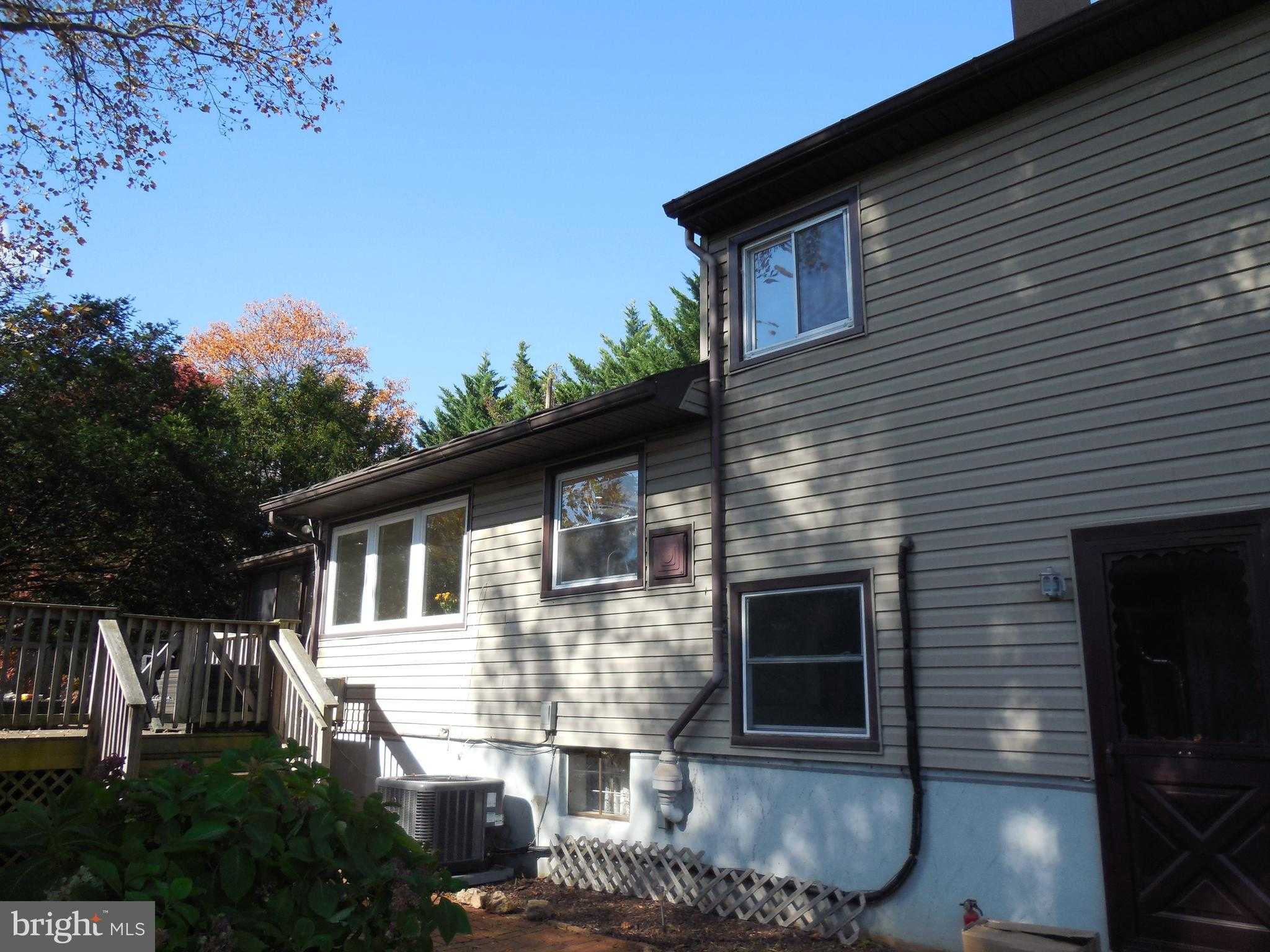 607 Church Rd photo 8