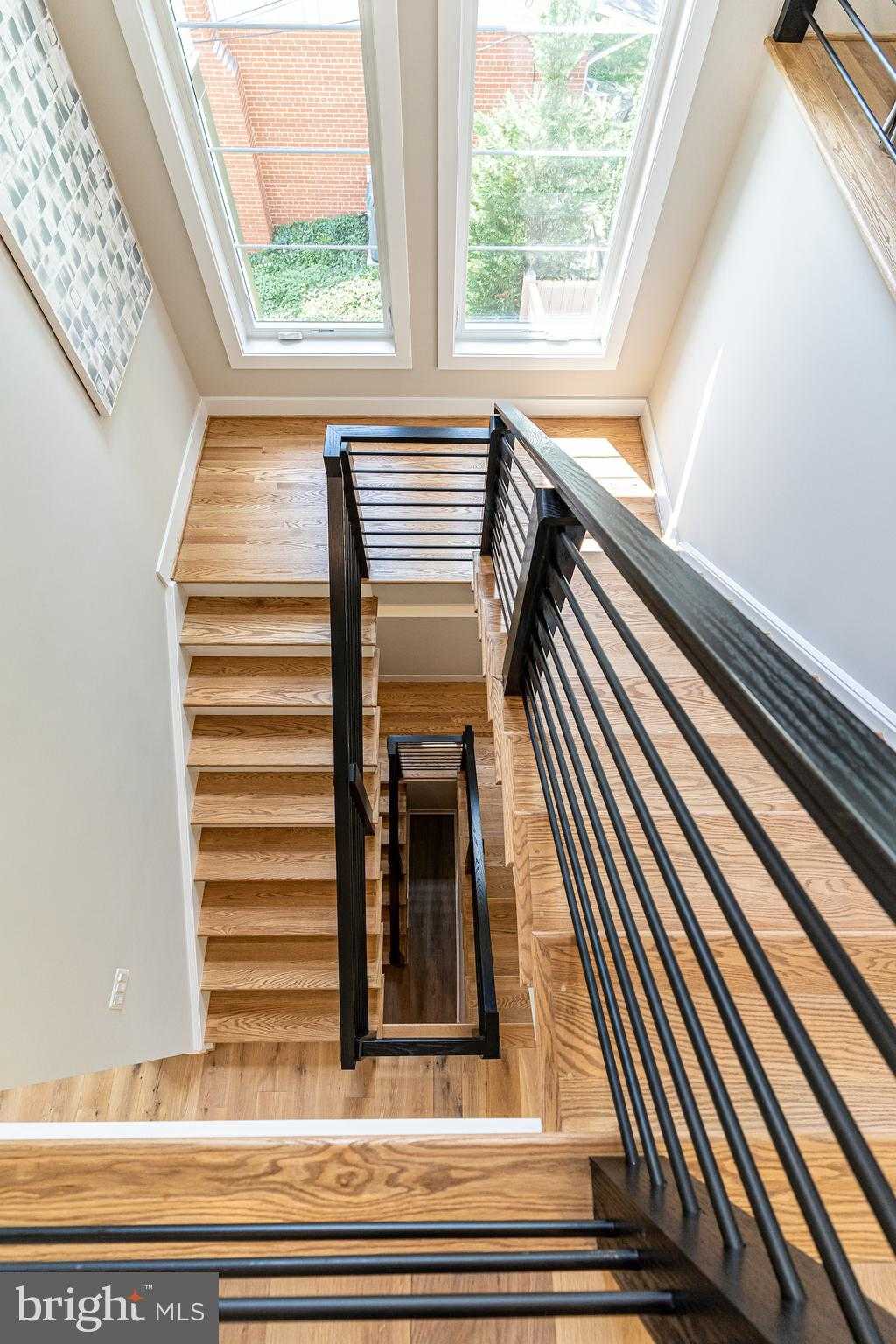 7205 Bayside CT photo 14