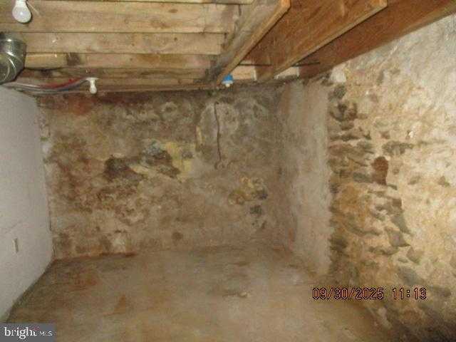 267 S Ithan St photo 32