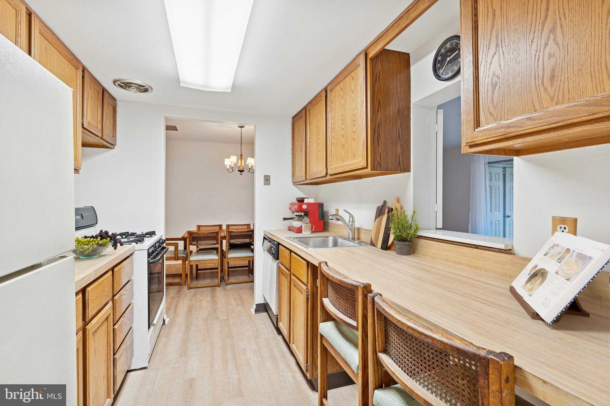 71 Drummers Ln photo 10