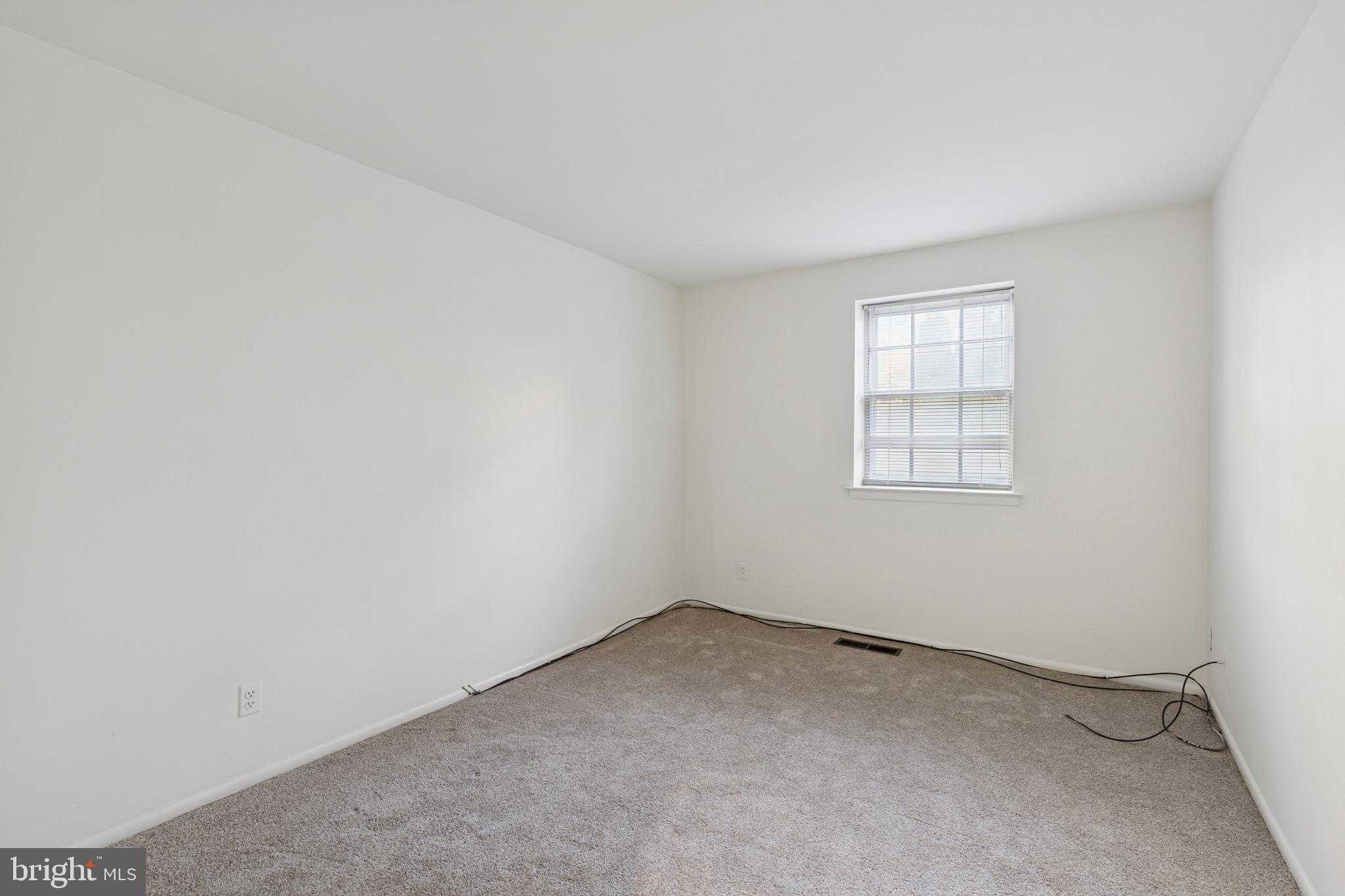 71 Drummers Ln photo 18