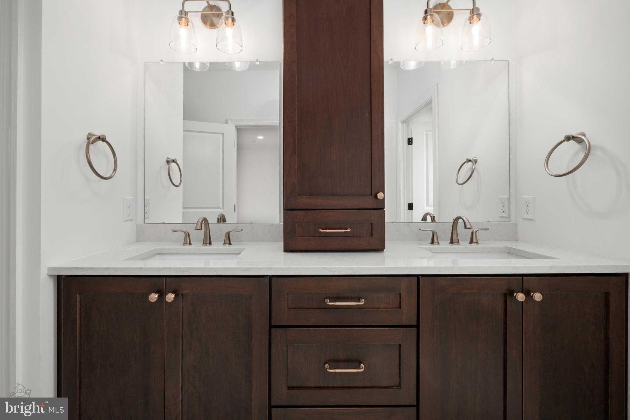 4268 Stonebridge Dr photo 23