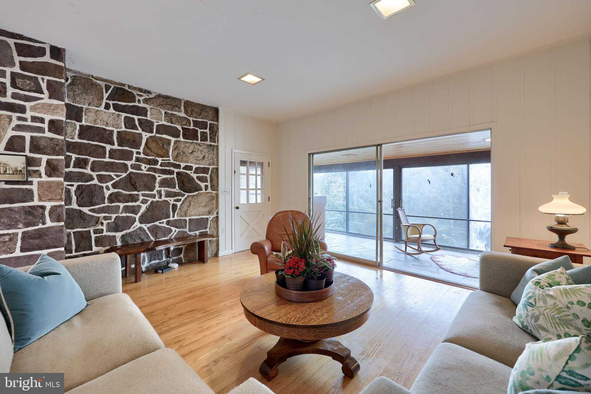 550 Speedwell Forge Rd photo 7