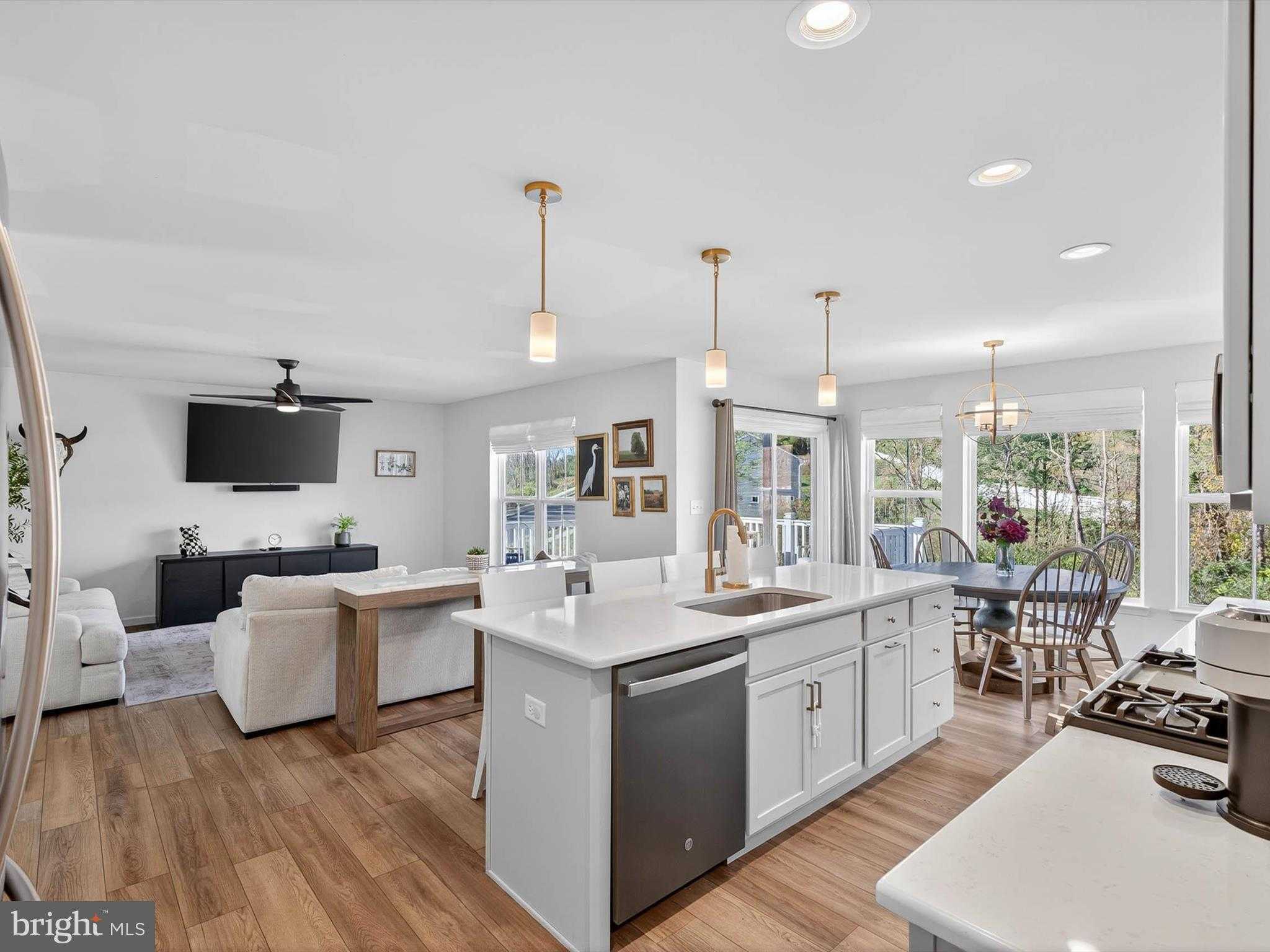 29 Ladderback Ln photo 16