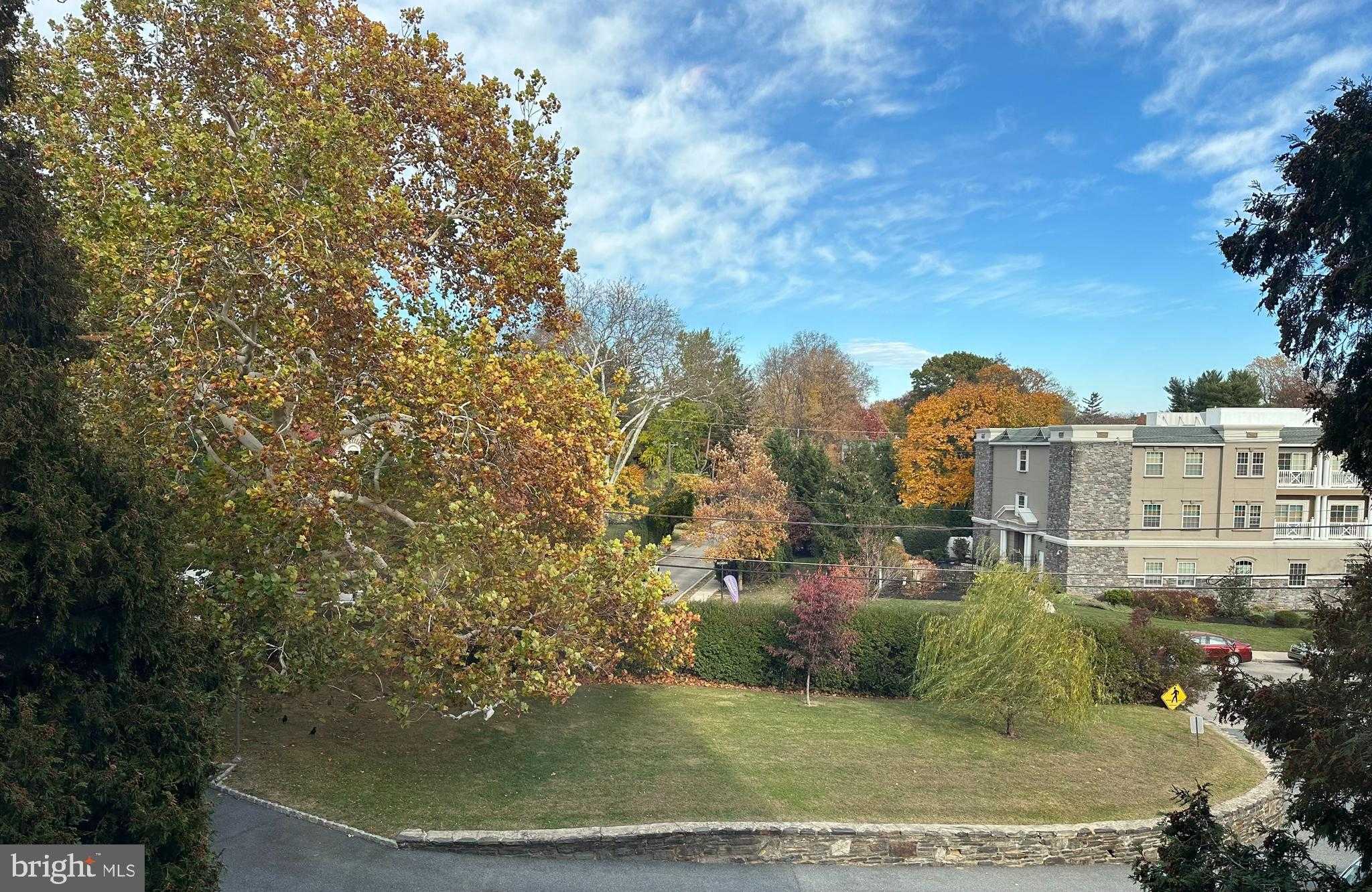 40 Old Lancaster Rd Apt 205 photo 24