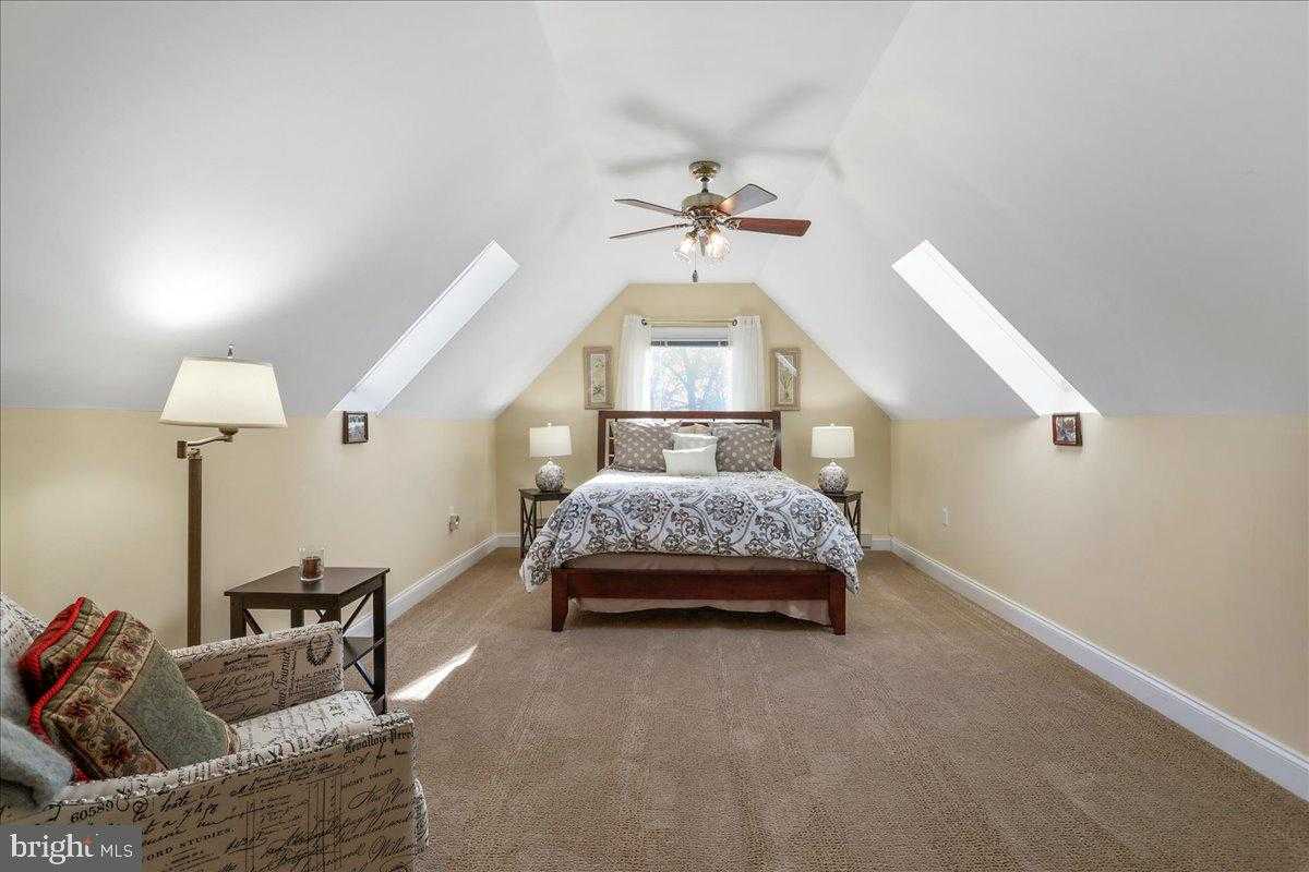 50 Cottage Dr photo 31