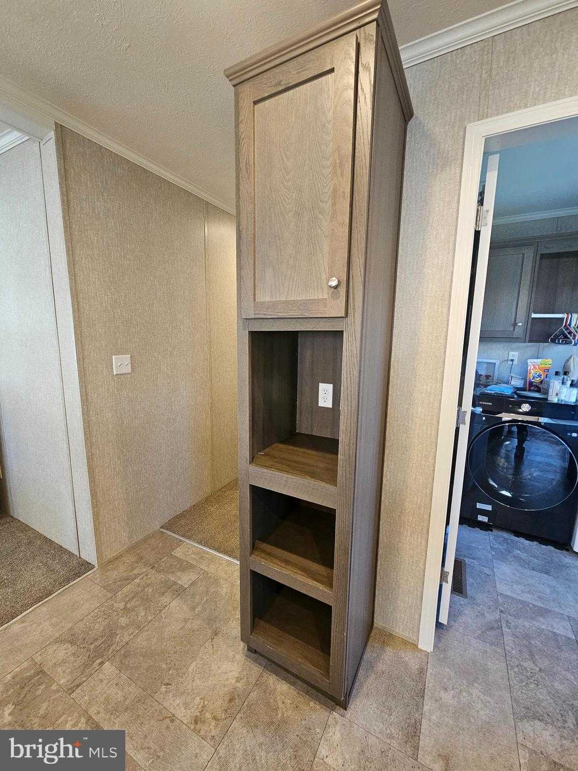 98 Erica Cir photo 9