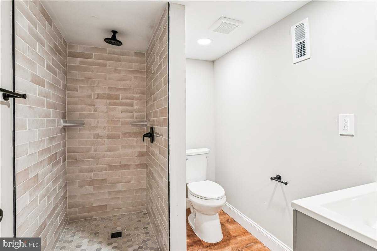 15275 Lukes Ln photo 4