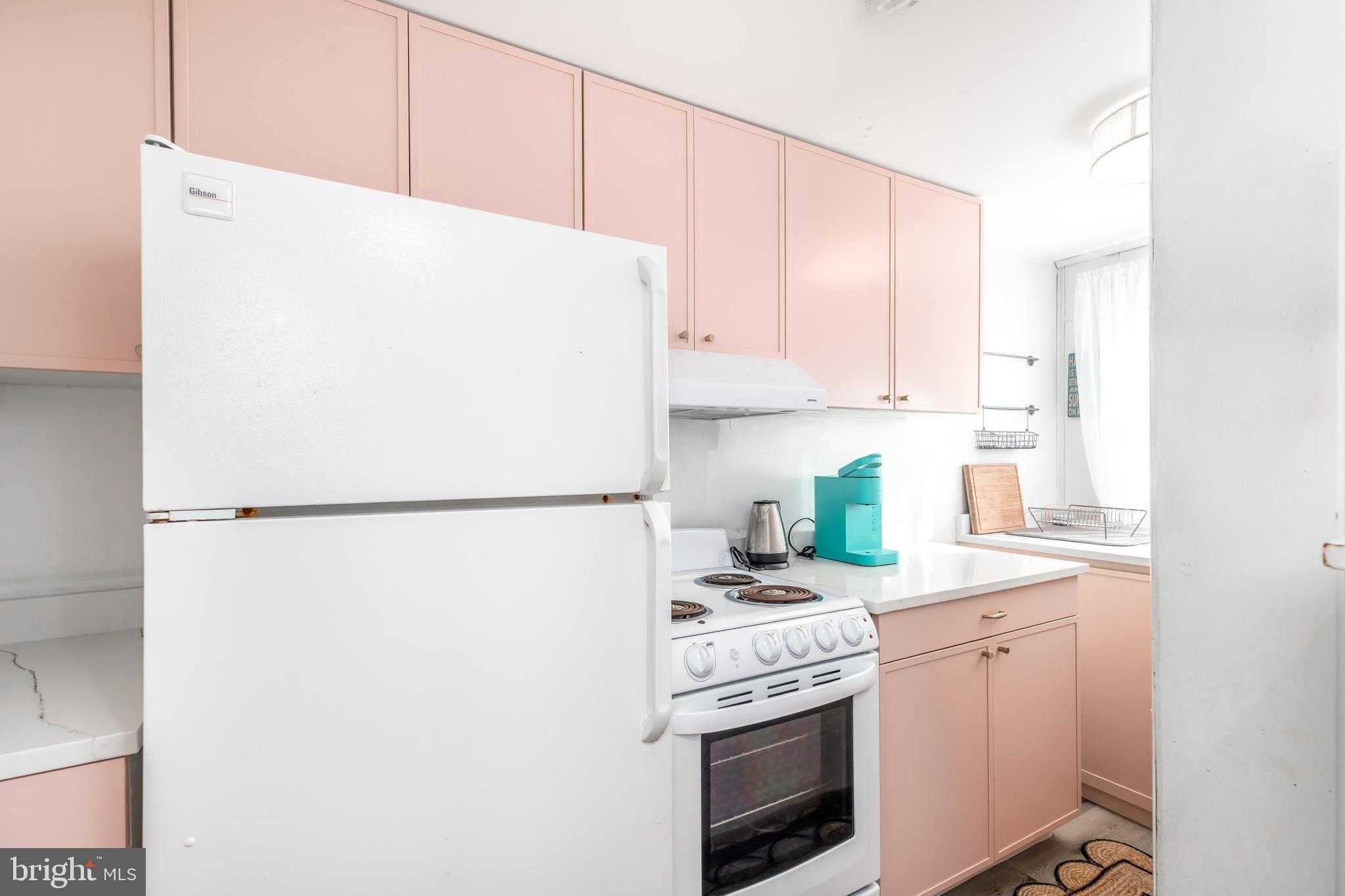 17 40th St Unit 16 photo 16