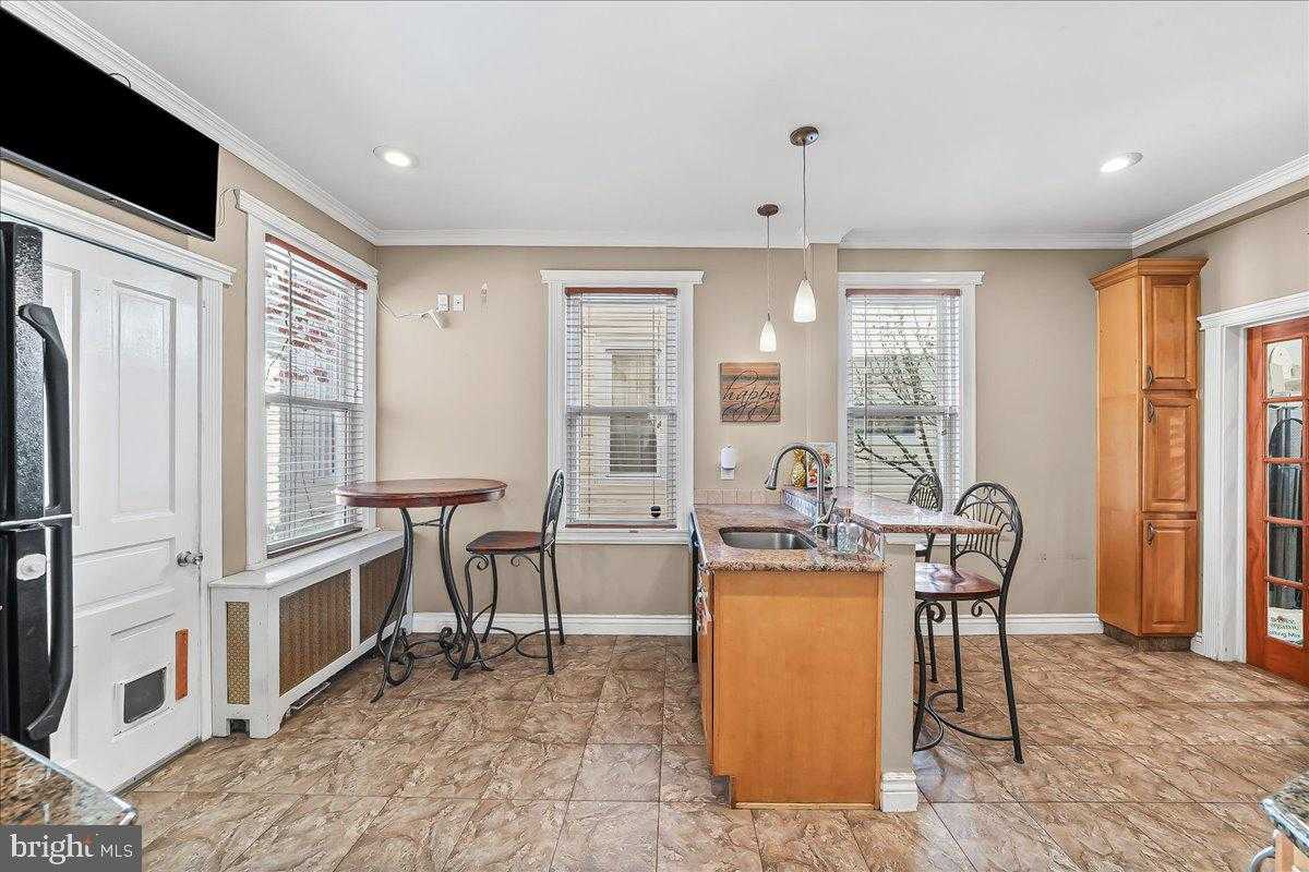 1857 Eckard Ave photo 7