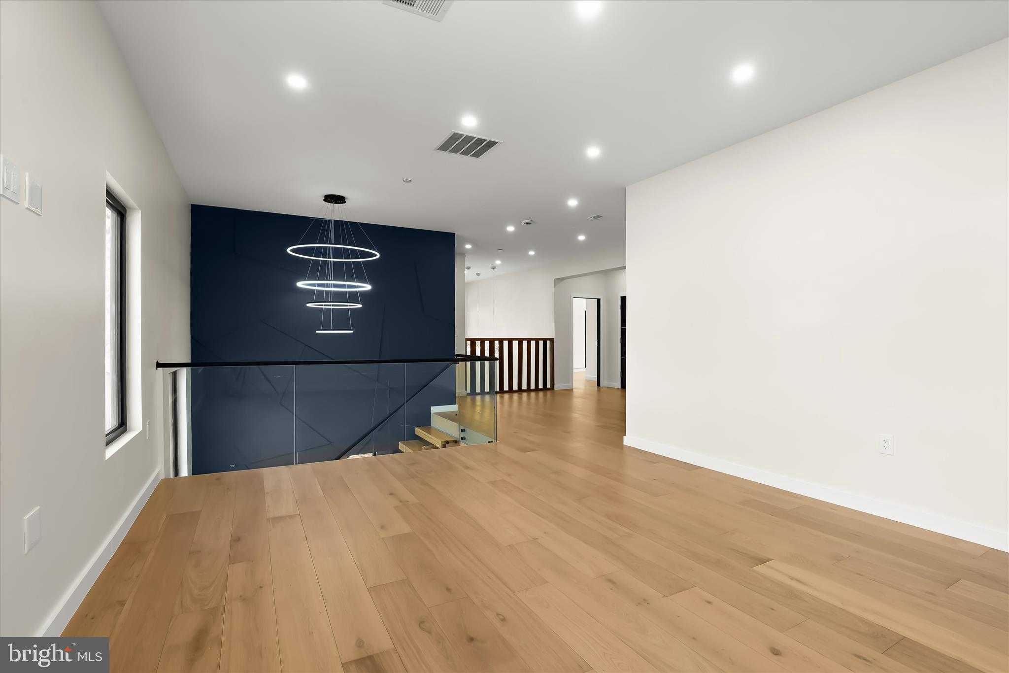 12800 7th St photo 29