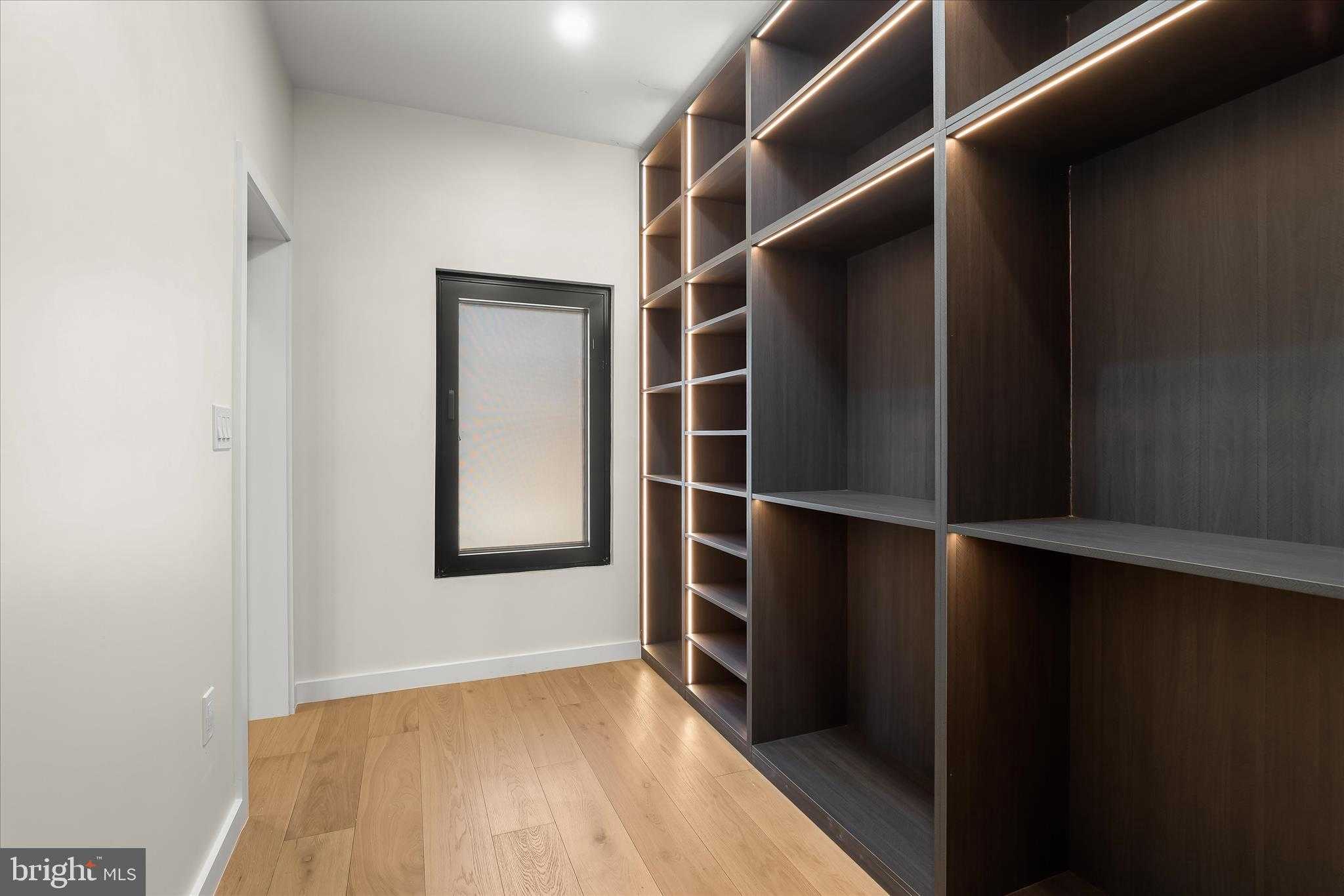 12800 7th St photo 34