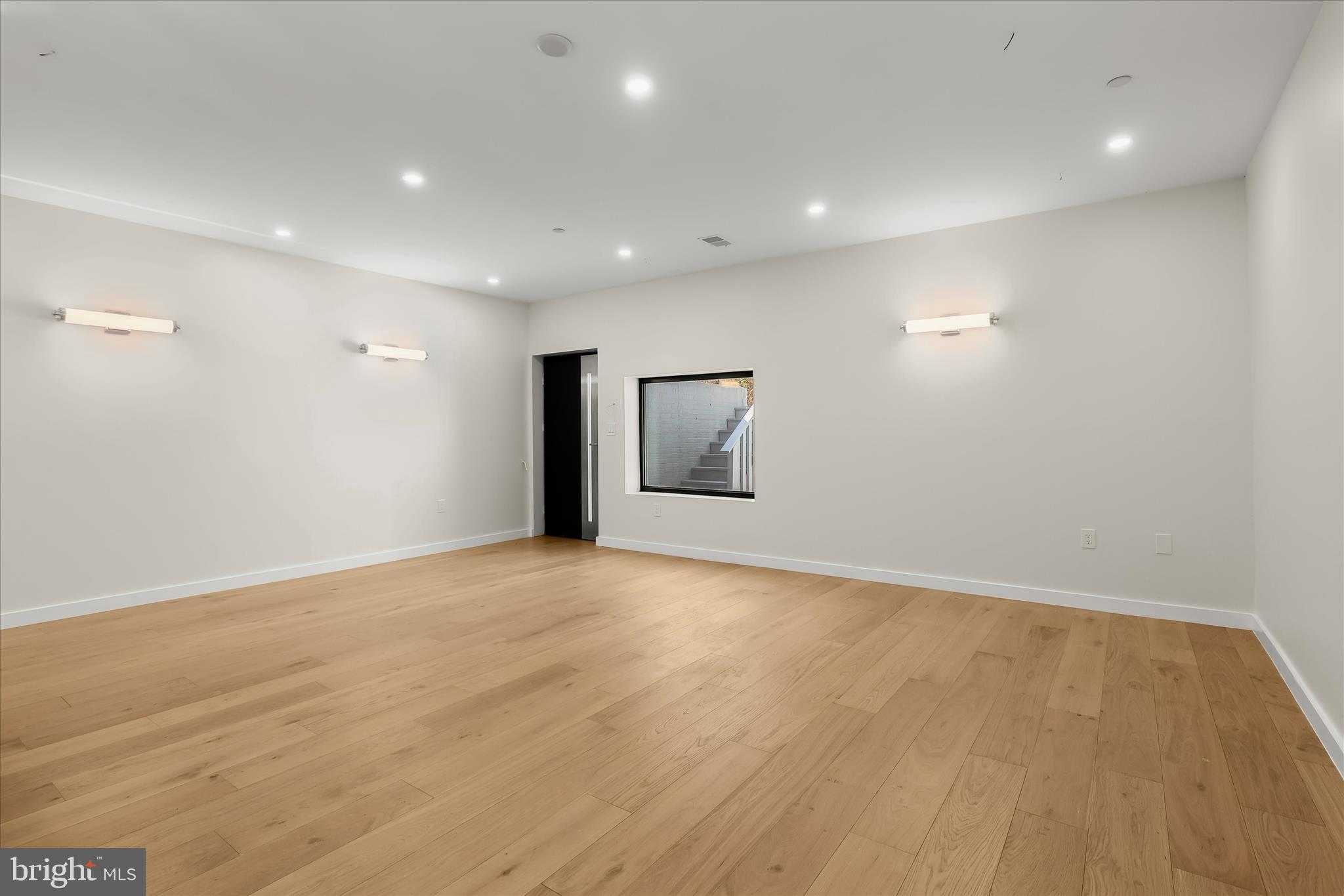 12800 7th St photo 51