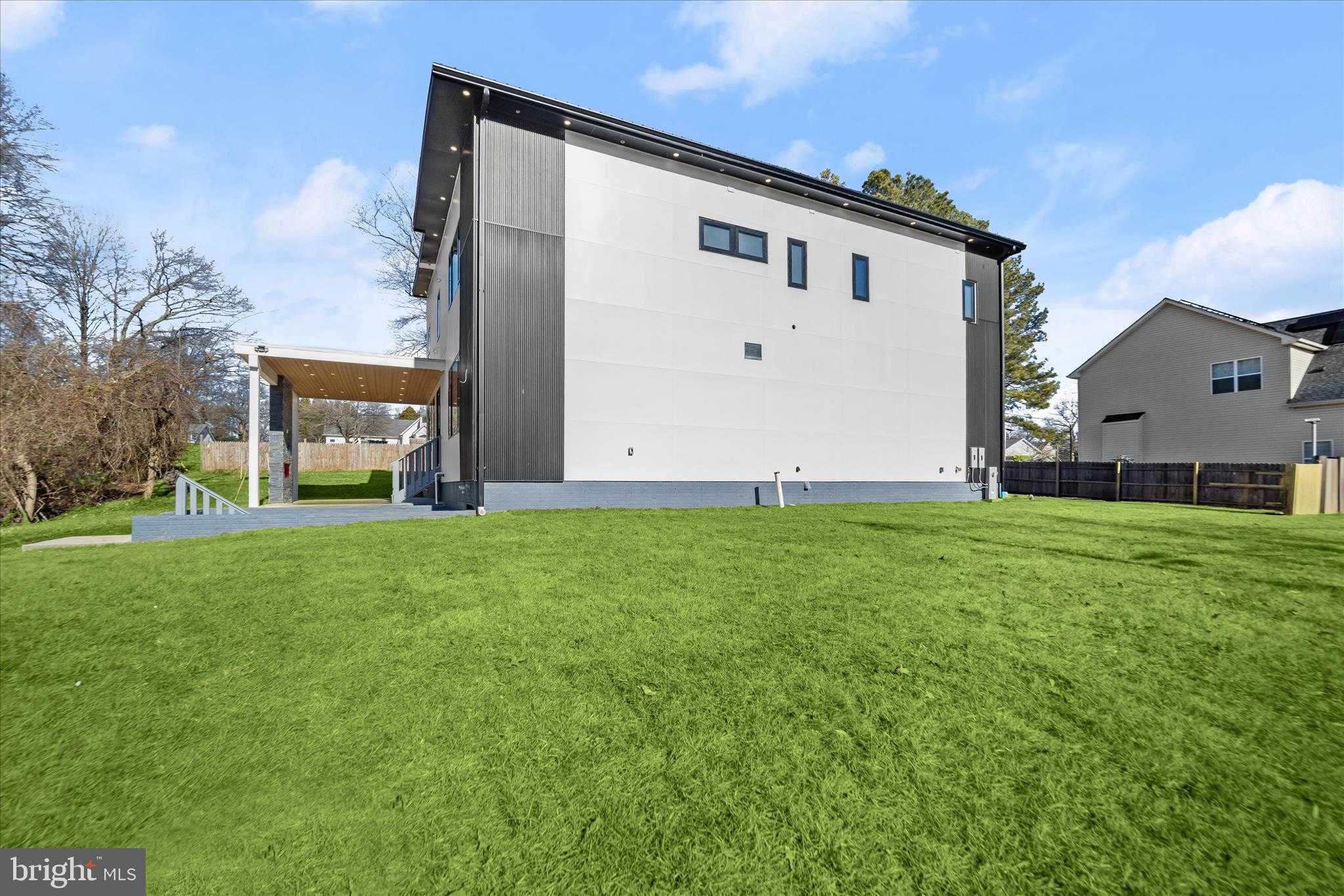 12800 7th St photo 58