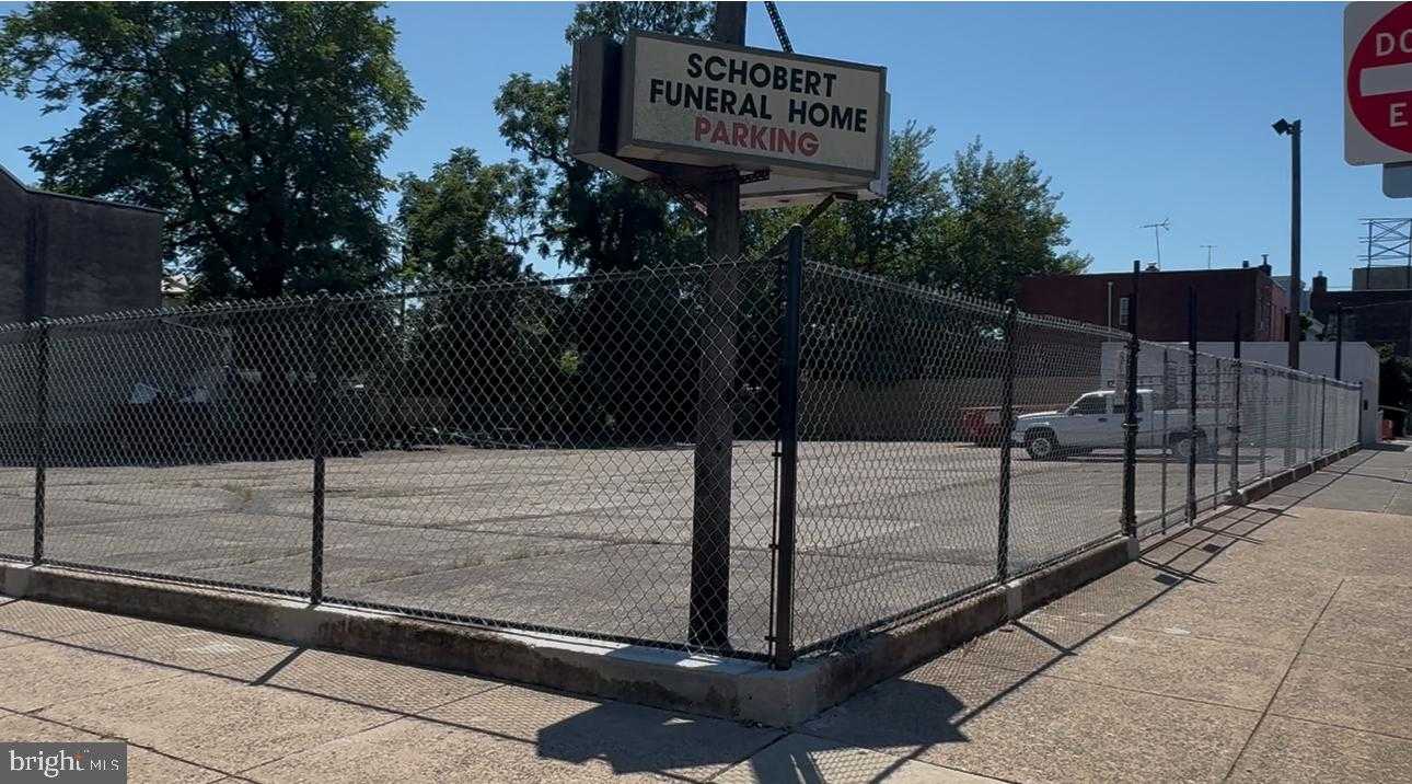 4843 Duffield St photo 2