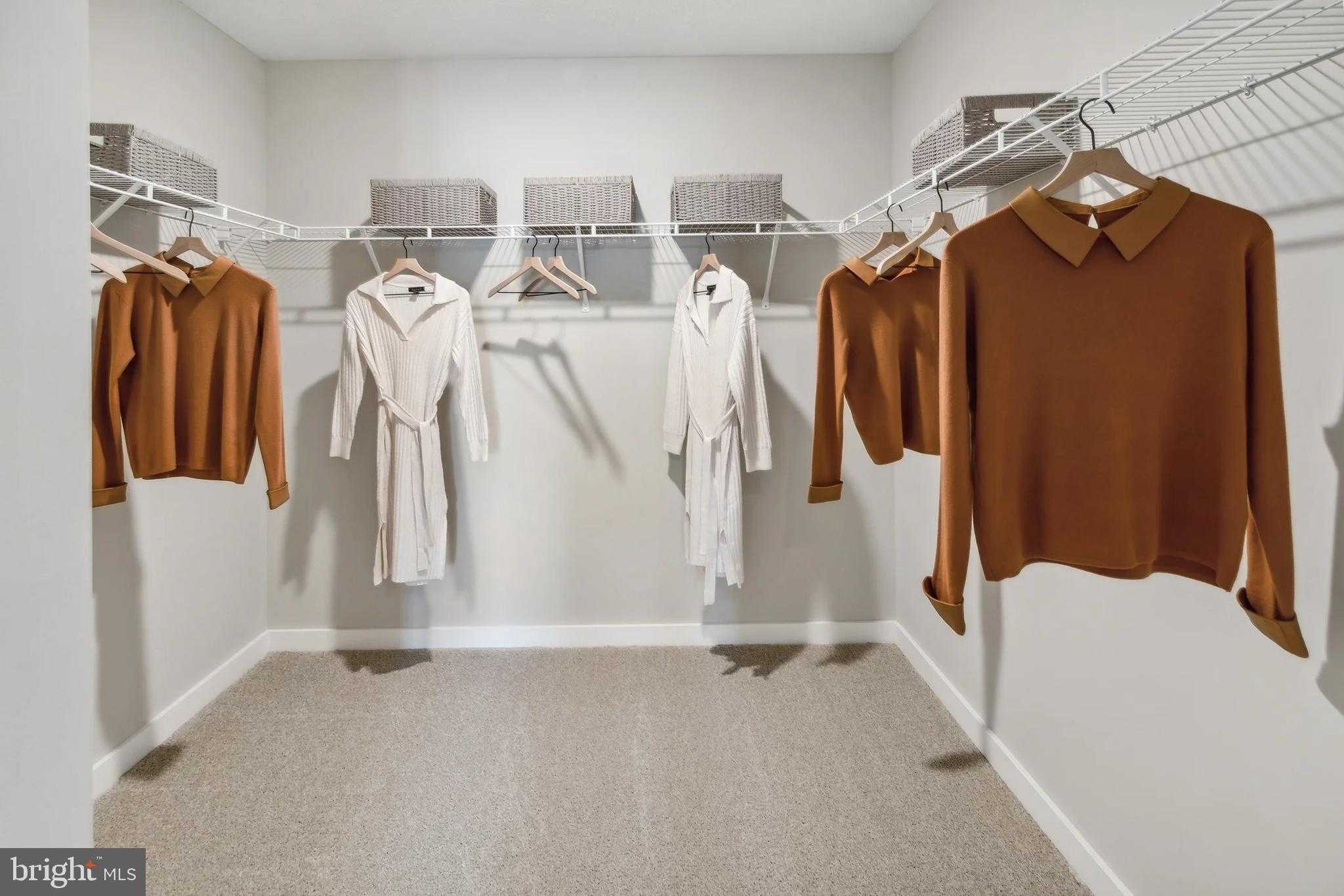 341 Gerry St photo 16