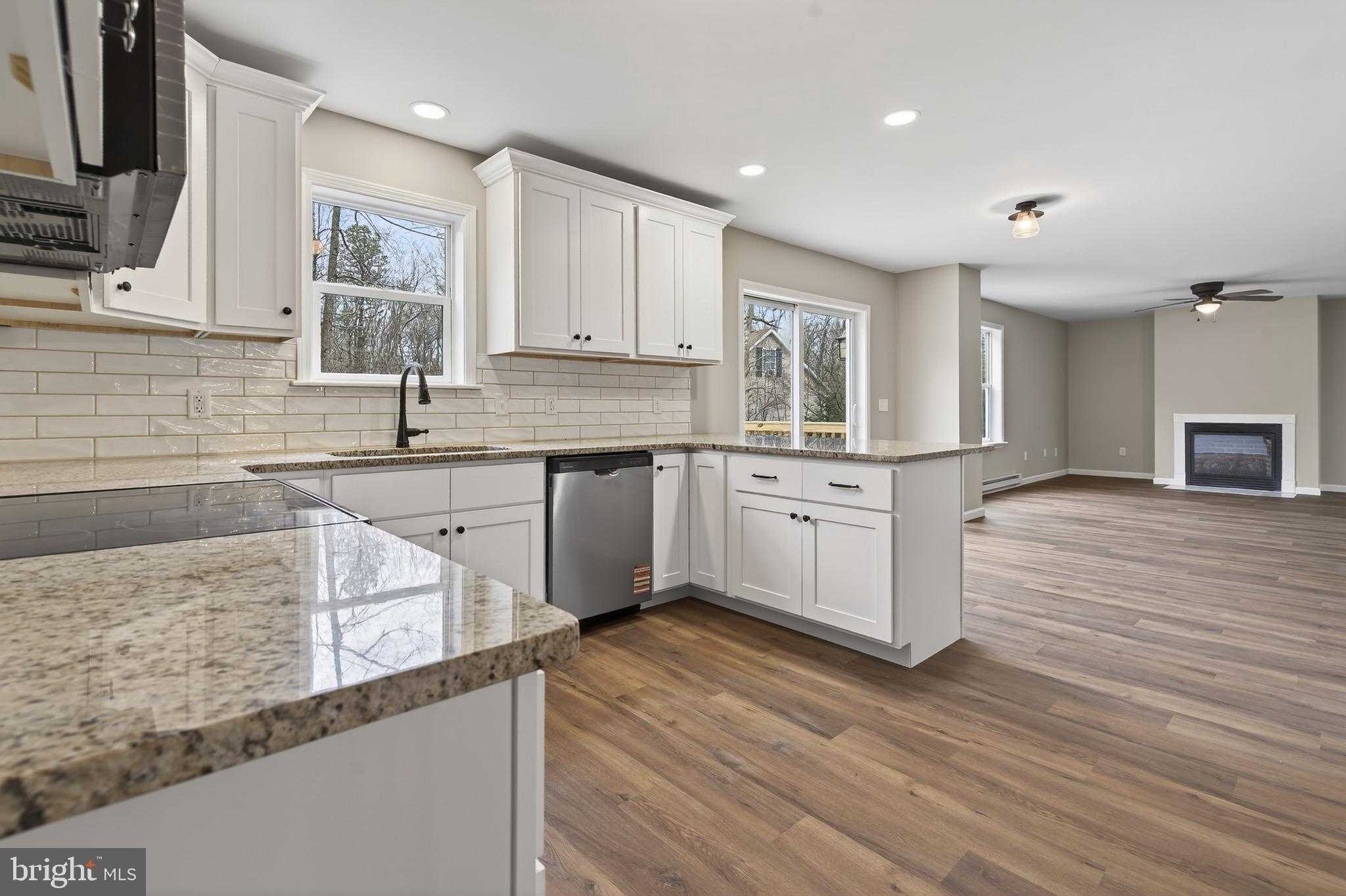 31 Orange Ln photo 15