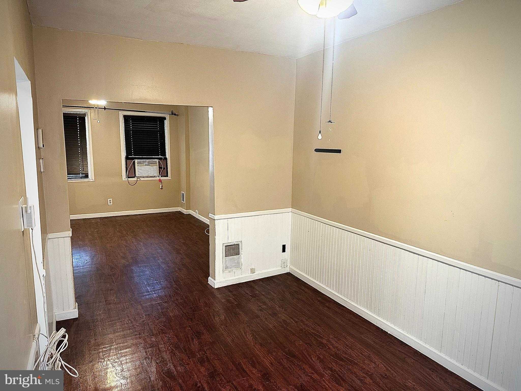 6539 Vandike St photo 8