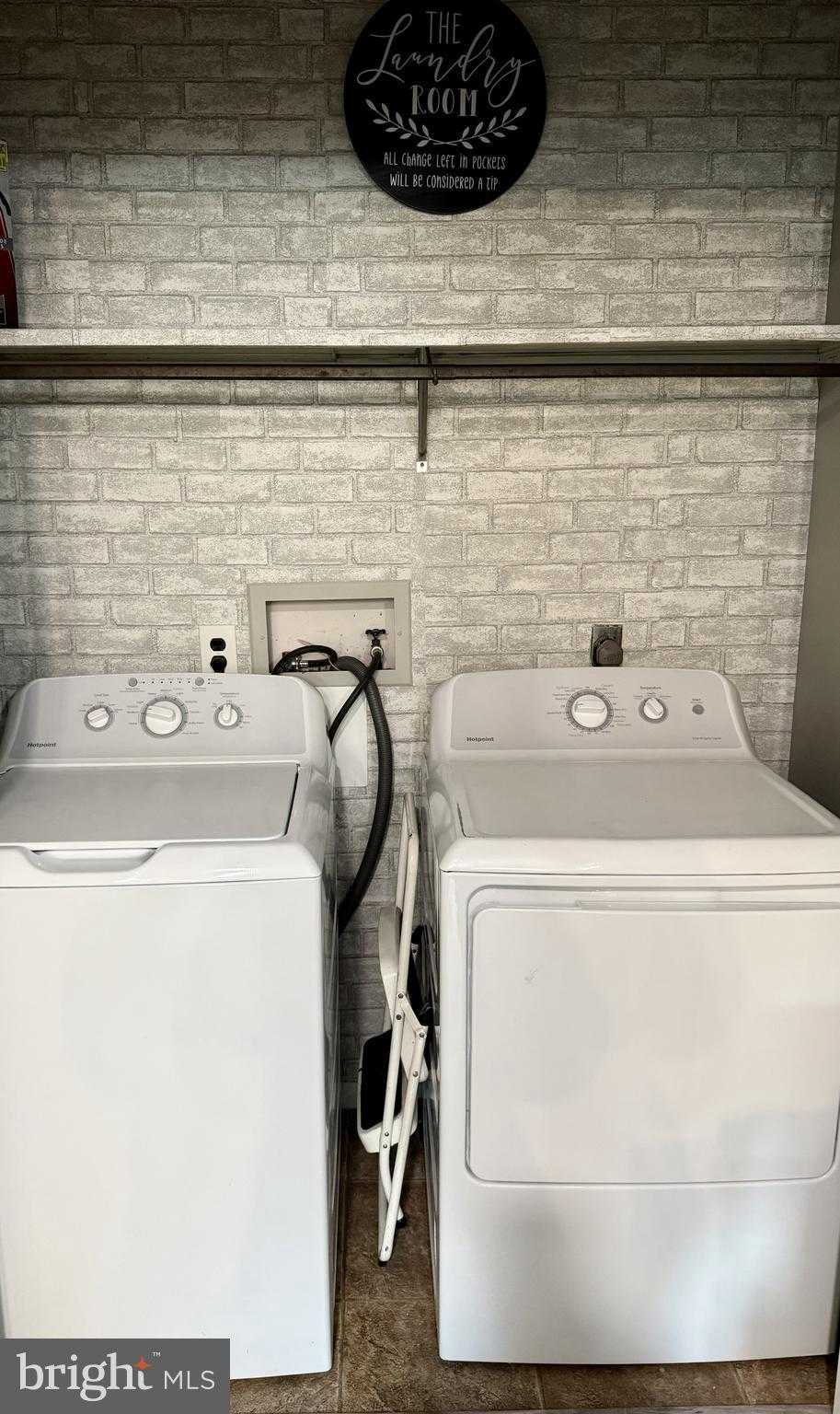 426 Dorsey Ln photo 15