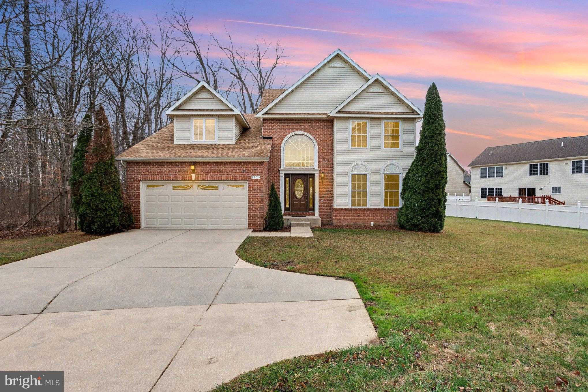 2935 Ancon CT photo 2