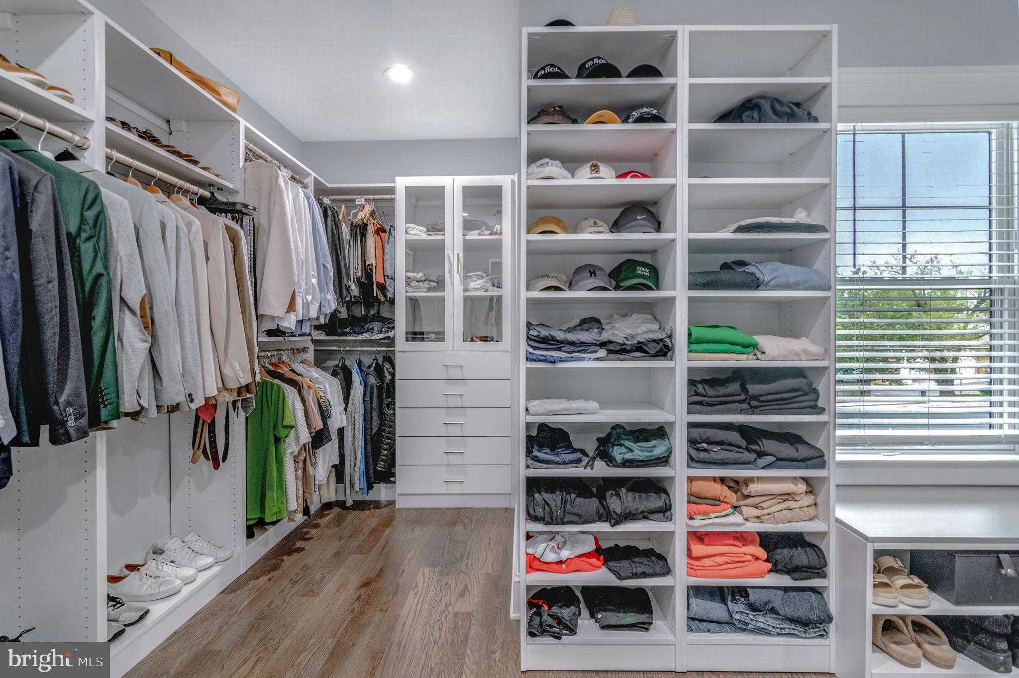 10708 Warwick Ave photo 31