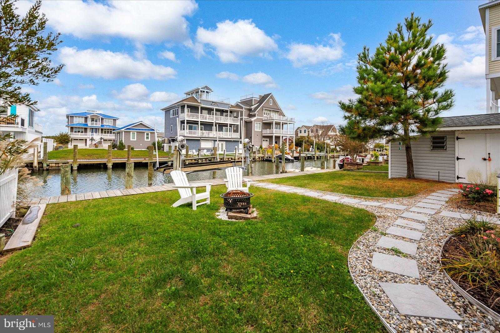 12353 Meadow Dr photo 9