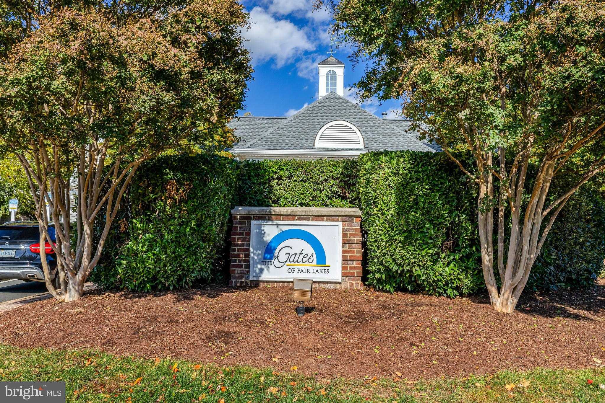 12855 Fair Briar Ln photo 35