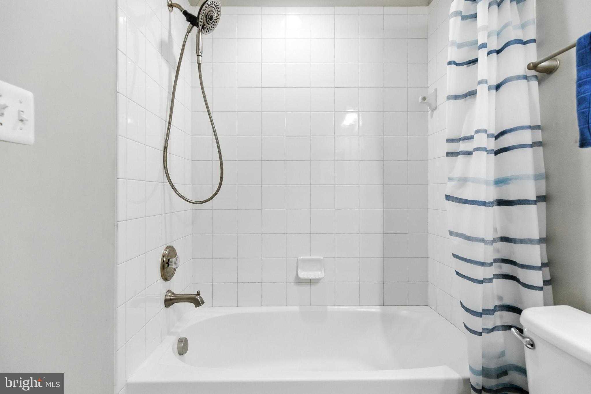 8518 Cedar Chase Dr photo 24