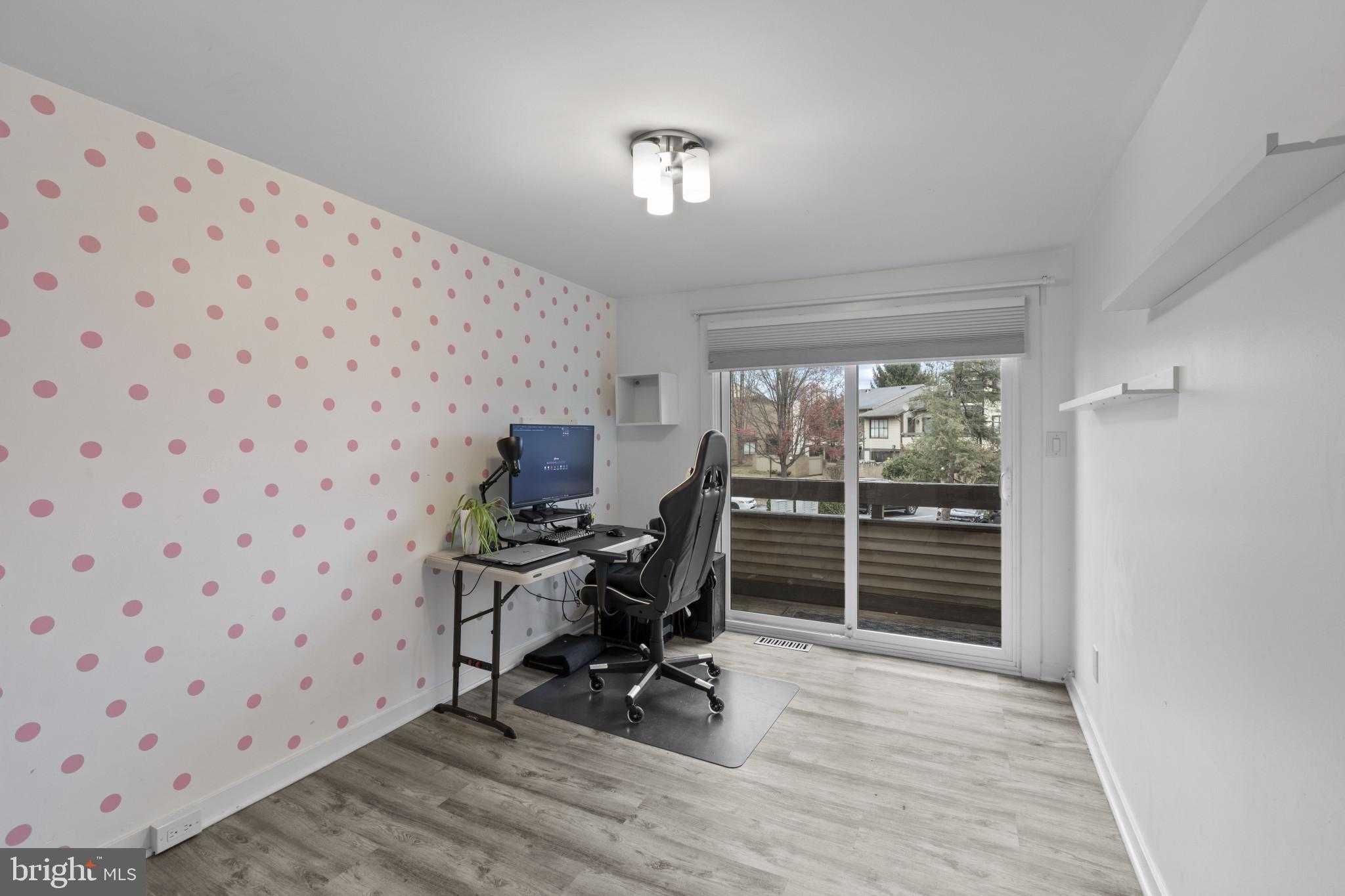 18104 Kilrush CT photo 28