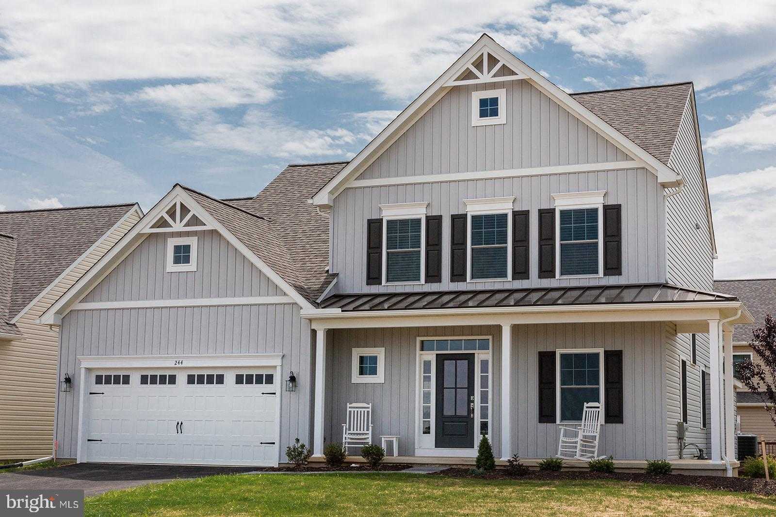 102 Greenwood Dr photo 2