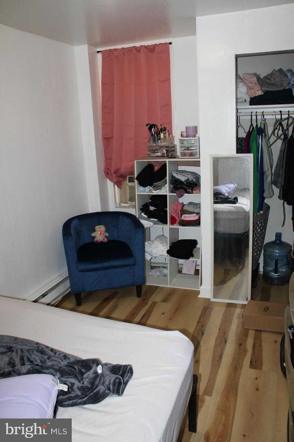 4869 Merion Ave photo 7