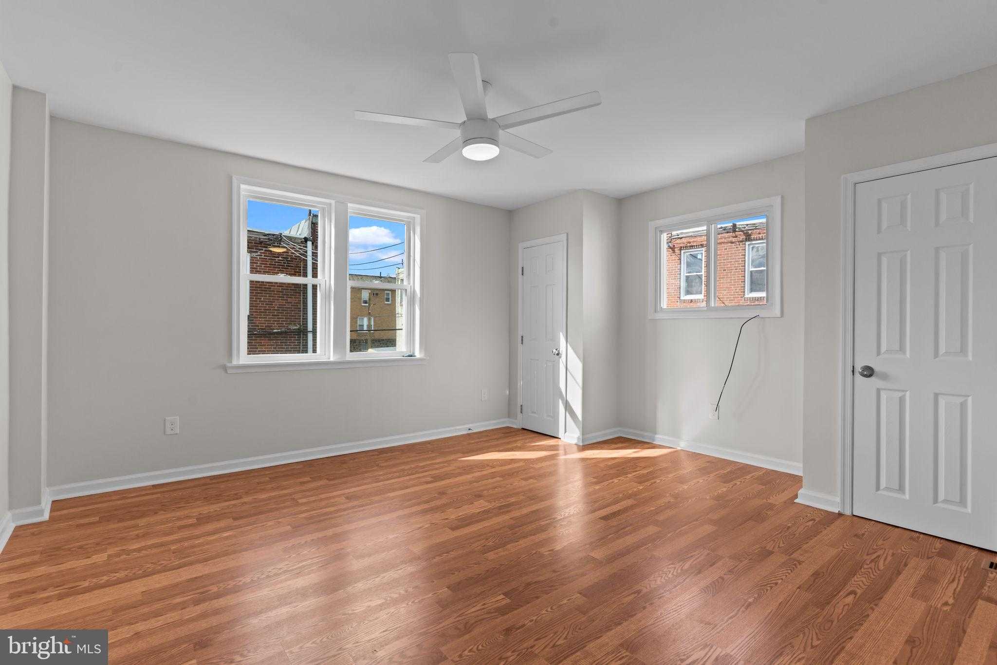 2142 N 58th St photo 21