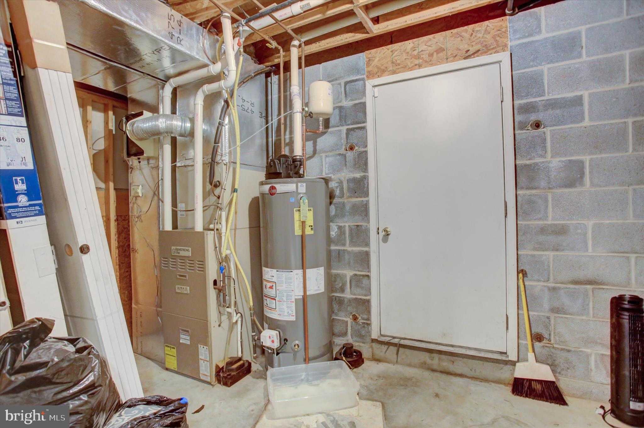 642 Eric Dr photo 52