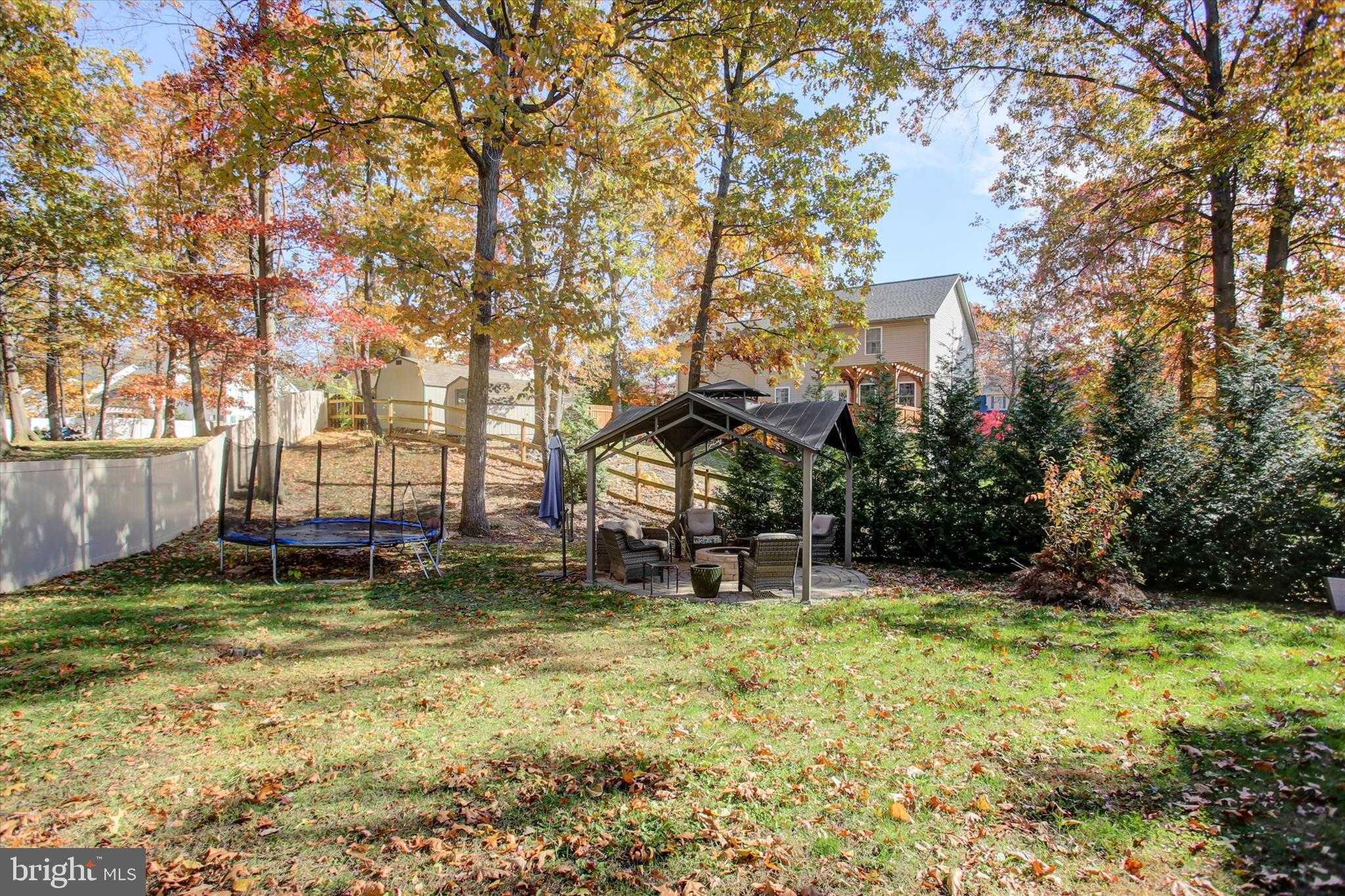 642 Eric Dr photo 55