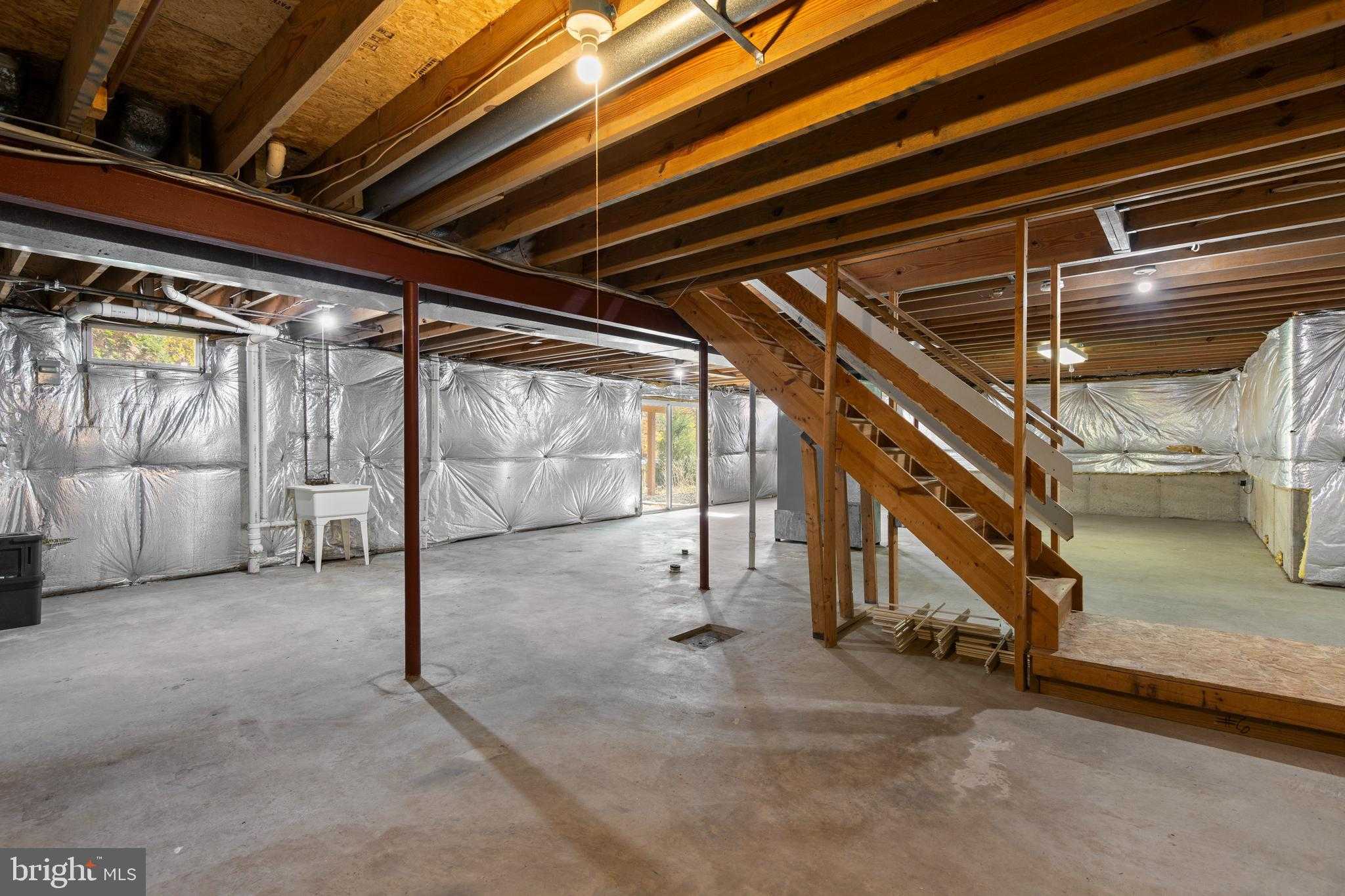 412 Grasmere Dr photo 36