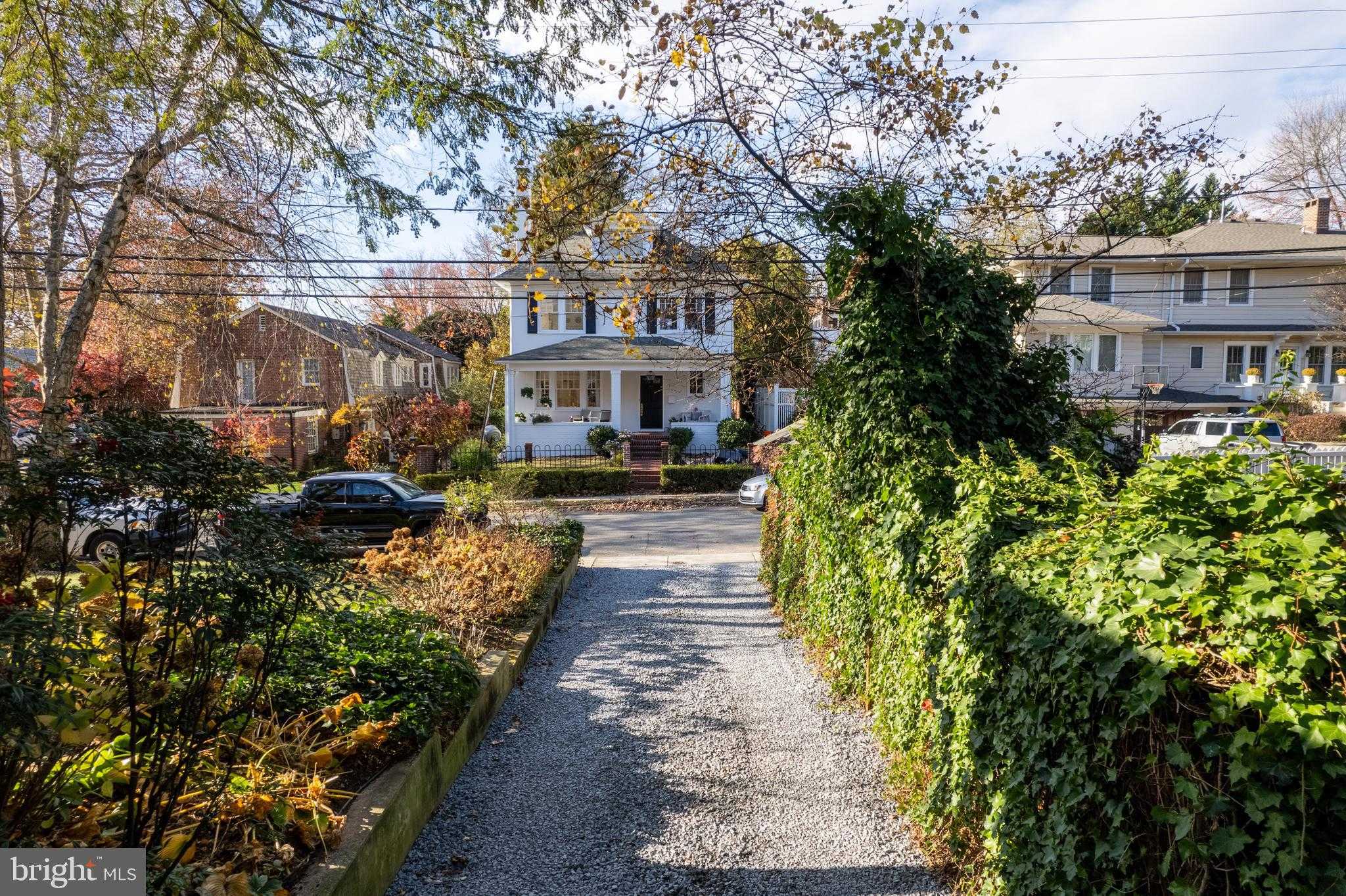 39 Southgate Ave photo 64