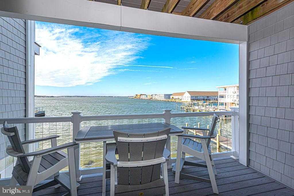 220 25th St photo 15