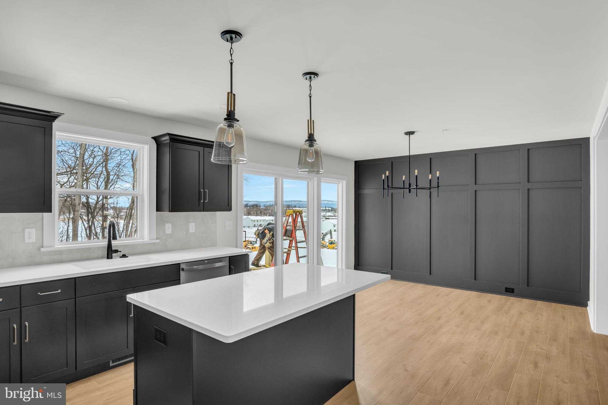 1012 Blackstone Run photo 4