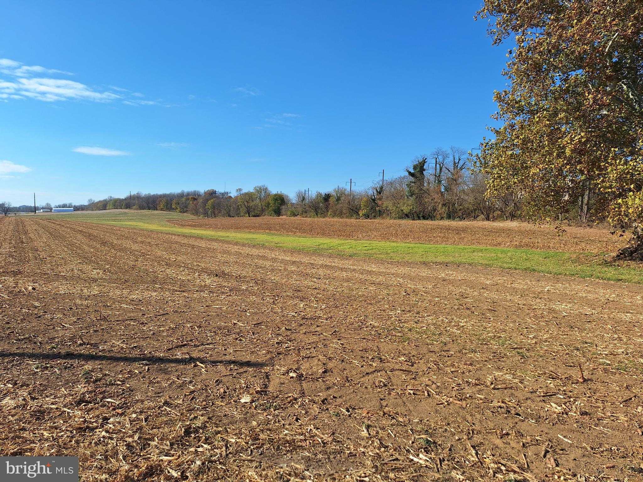 12 S Kinzer Rd photo 8