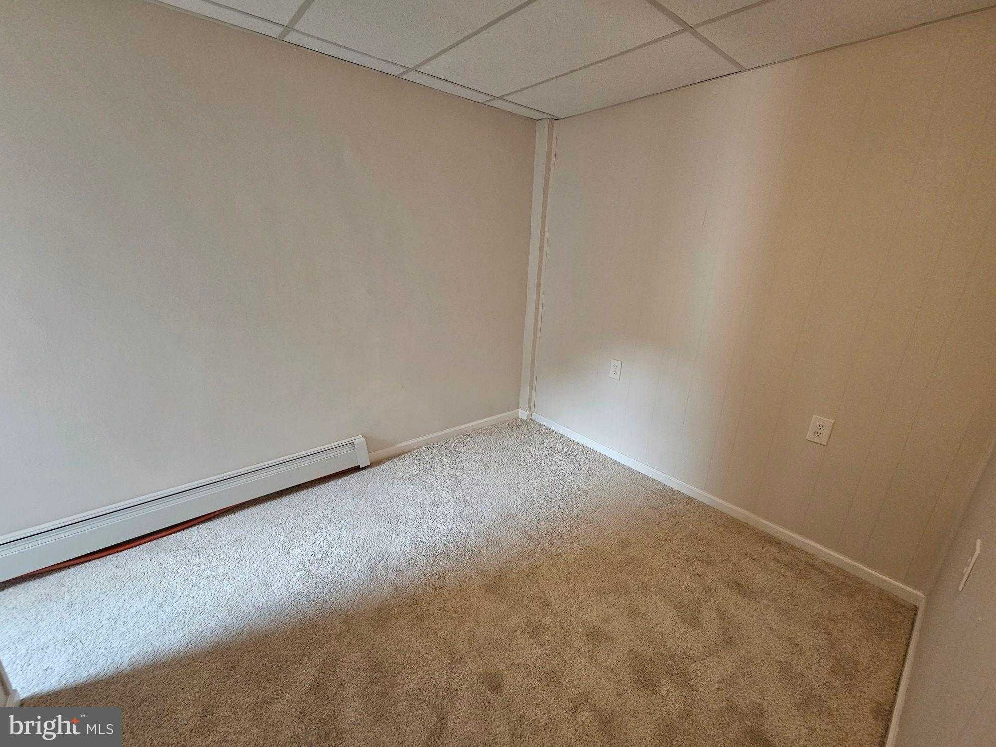 65012 E Broad St photo 10