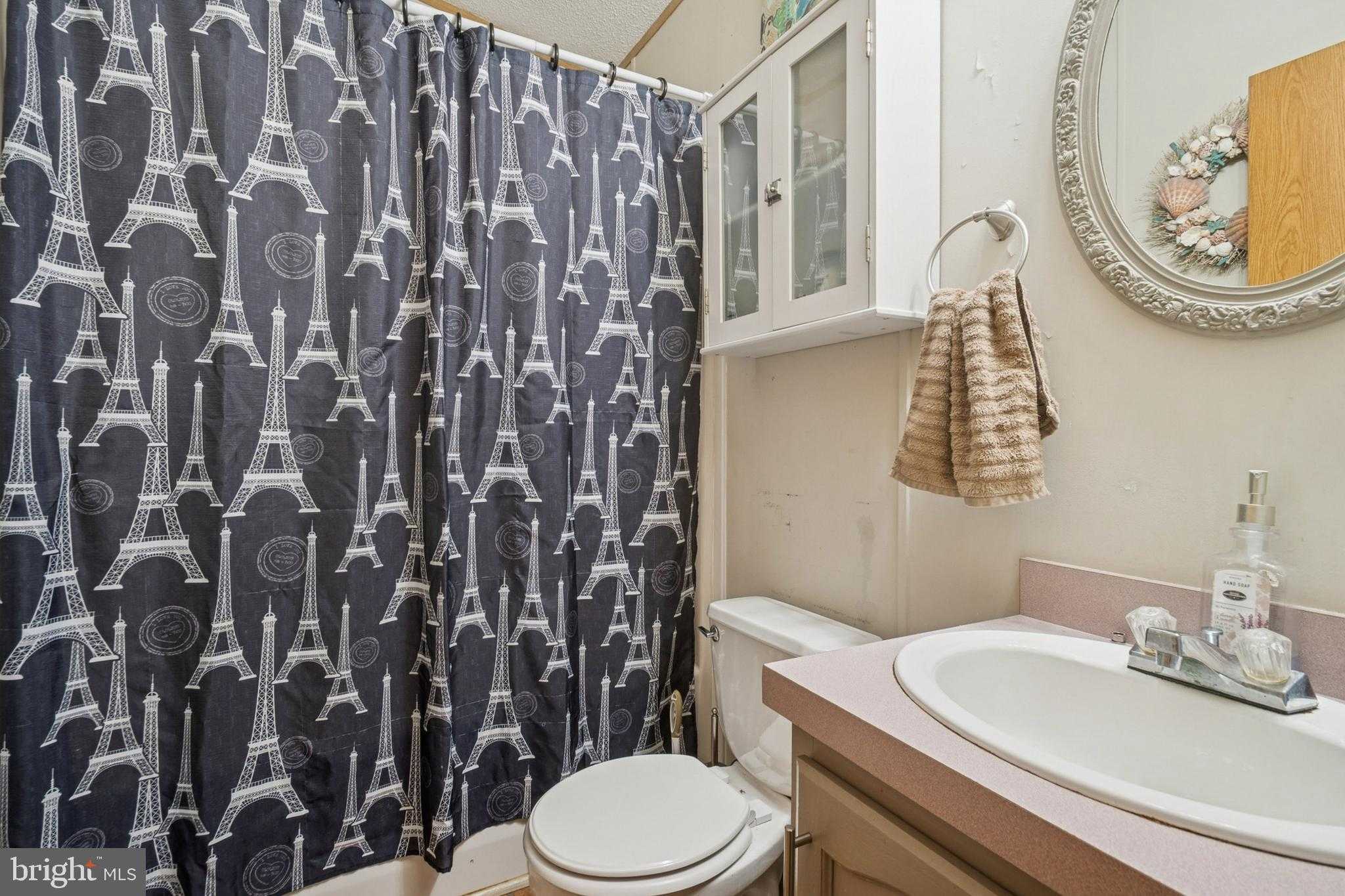 7959 Telegraph Rd photo 10