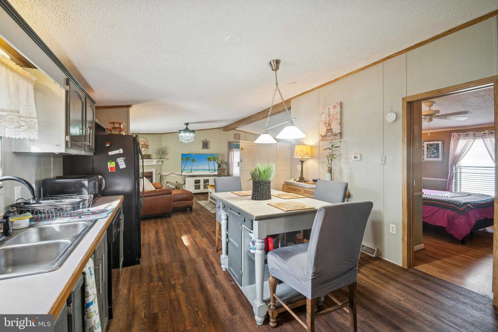 7959 Telegraph Rd photo 5