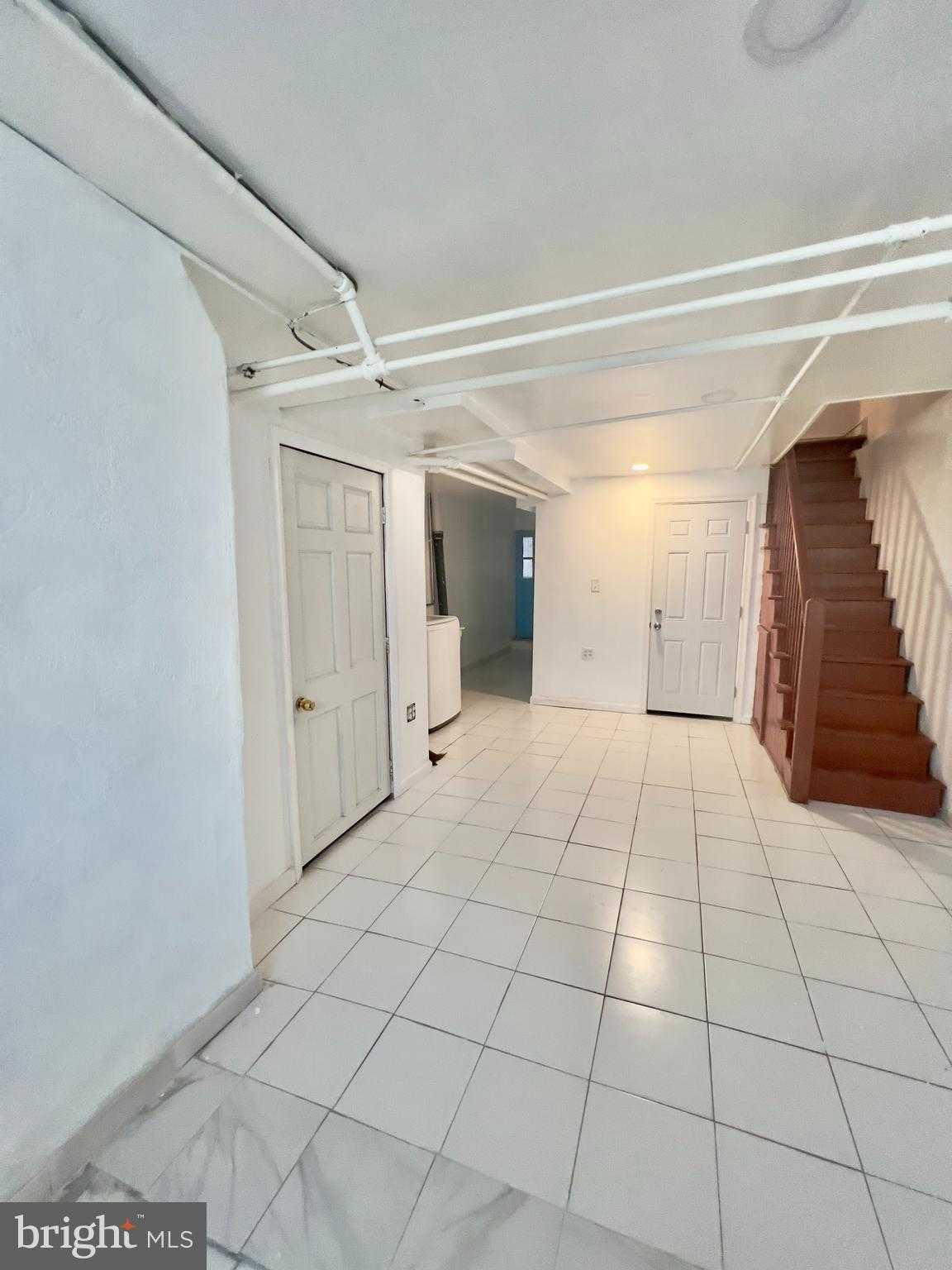 124 W Spencer Ave photo 24