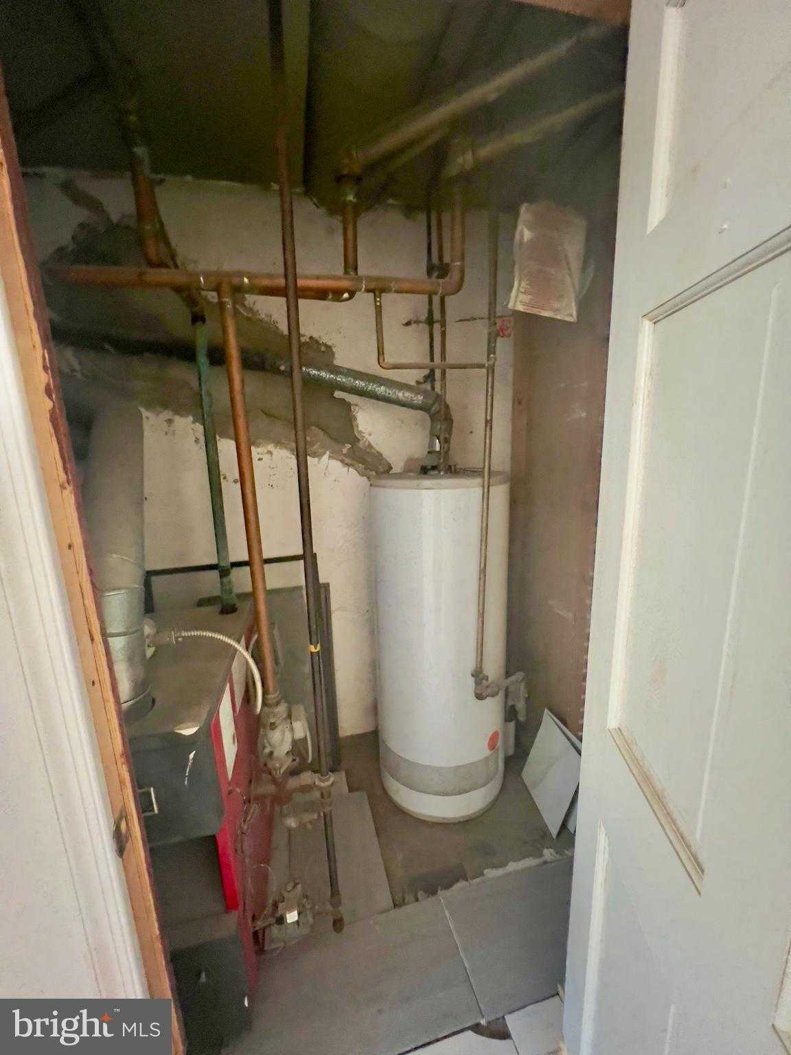 124 W Spencer Ave photo 25