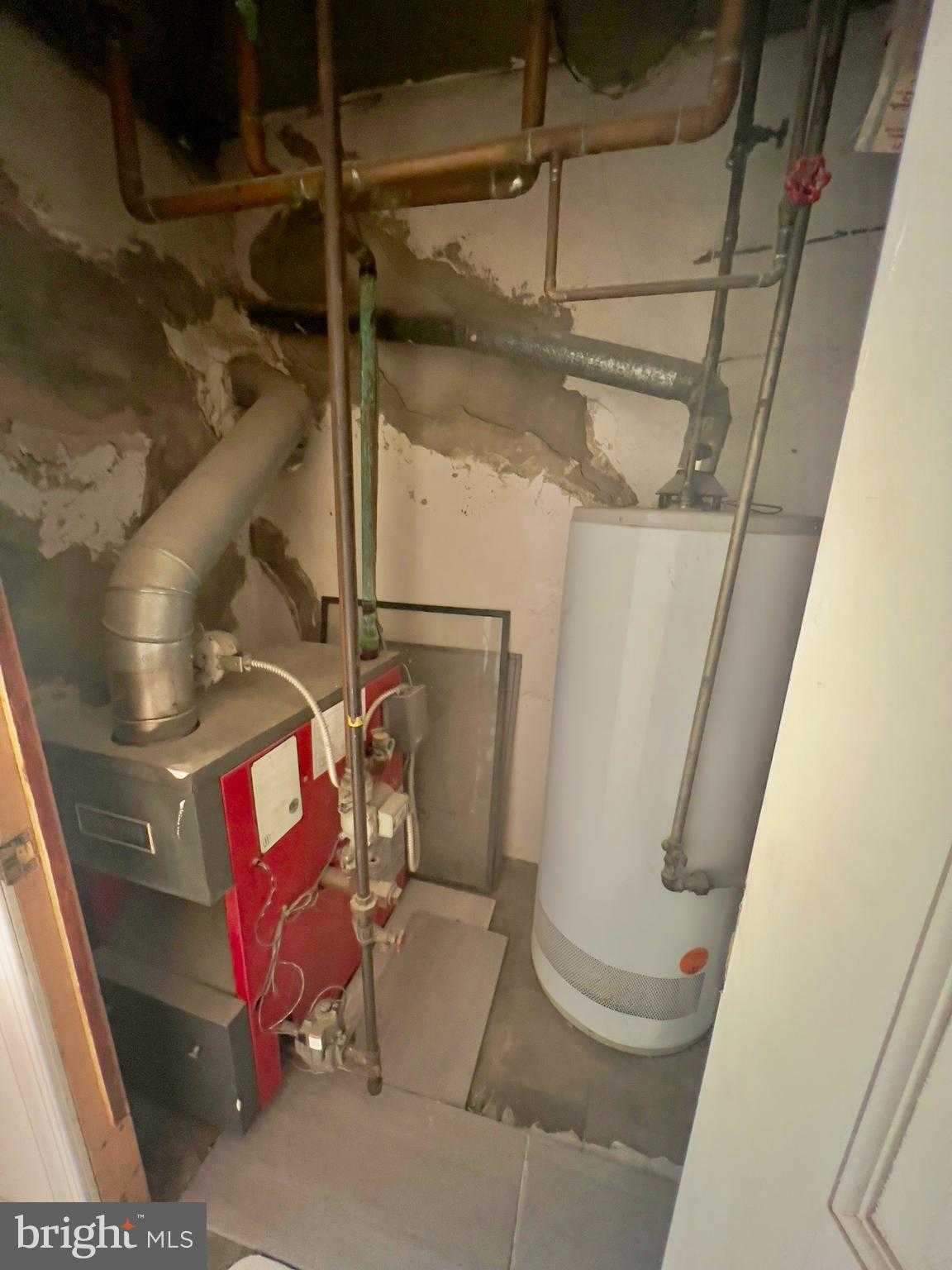 124 W Spencer Ave photo 26