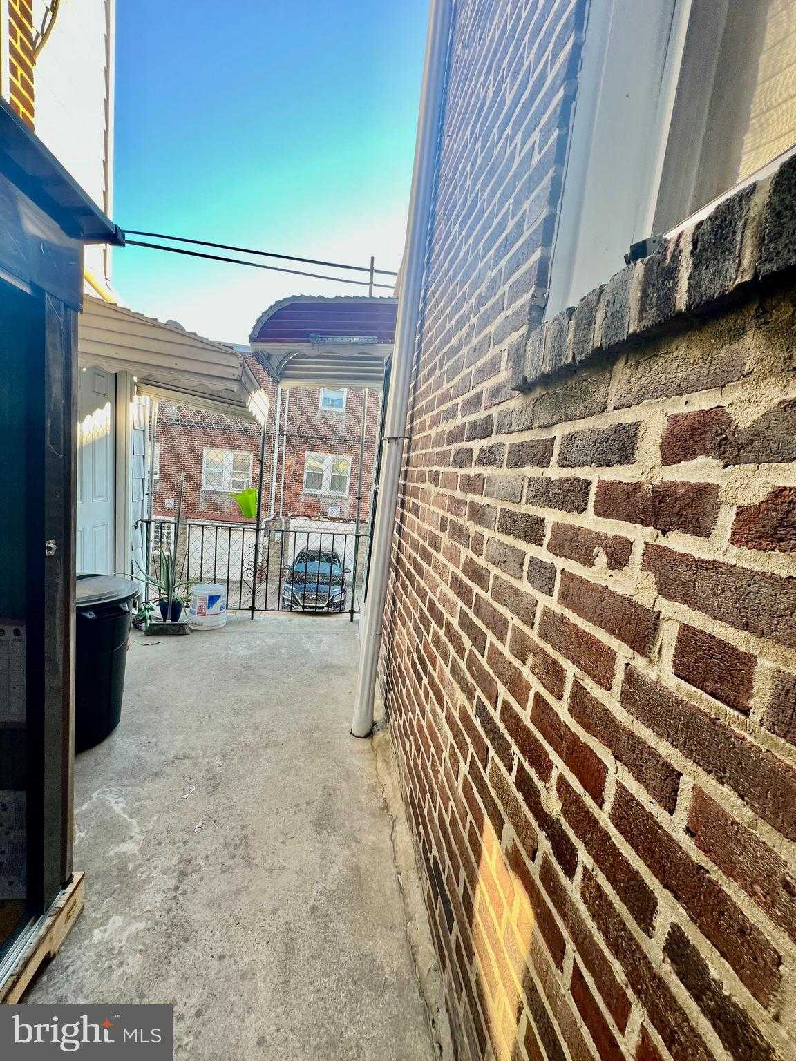 124 W Spencer Ave photo 34