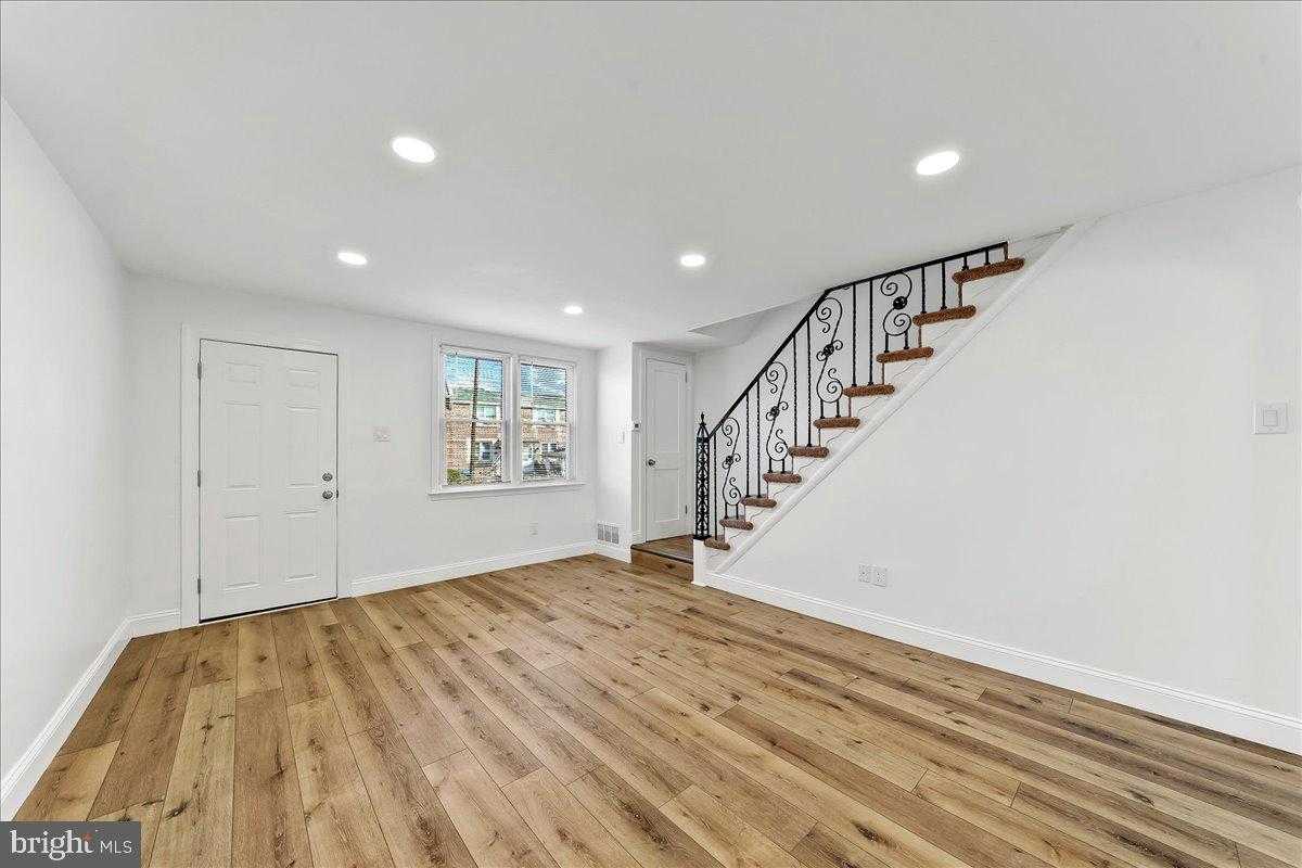 1232 Edgehill Rd photo 5