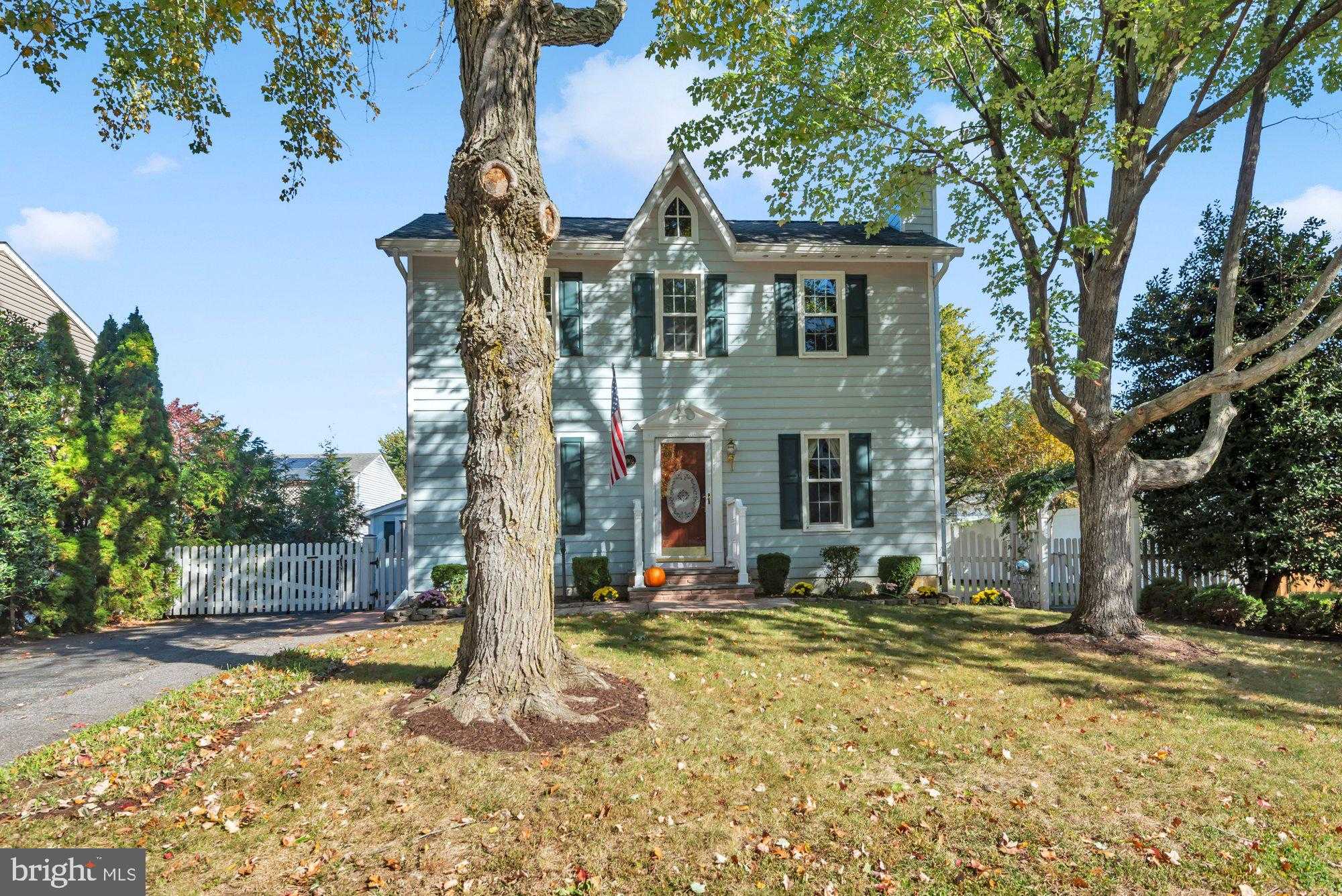 1005 Hyde Park Dr photo 35