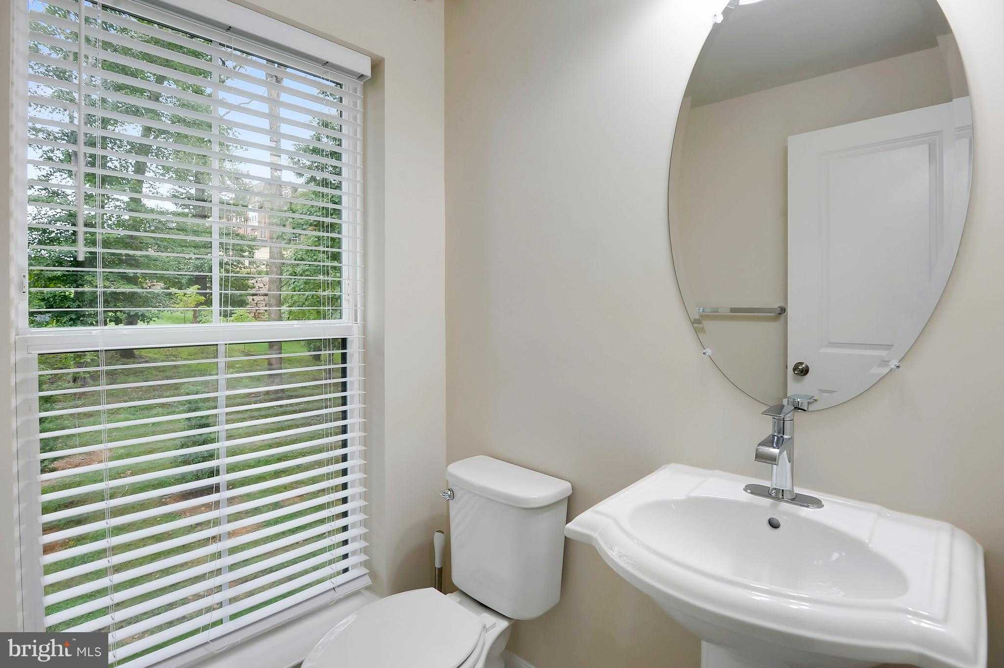 520 Harborview Dr photo 14