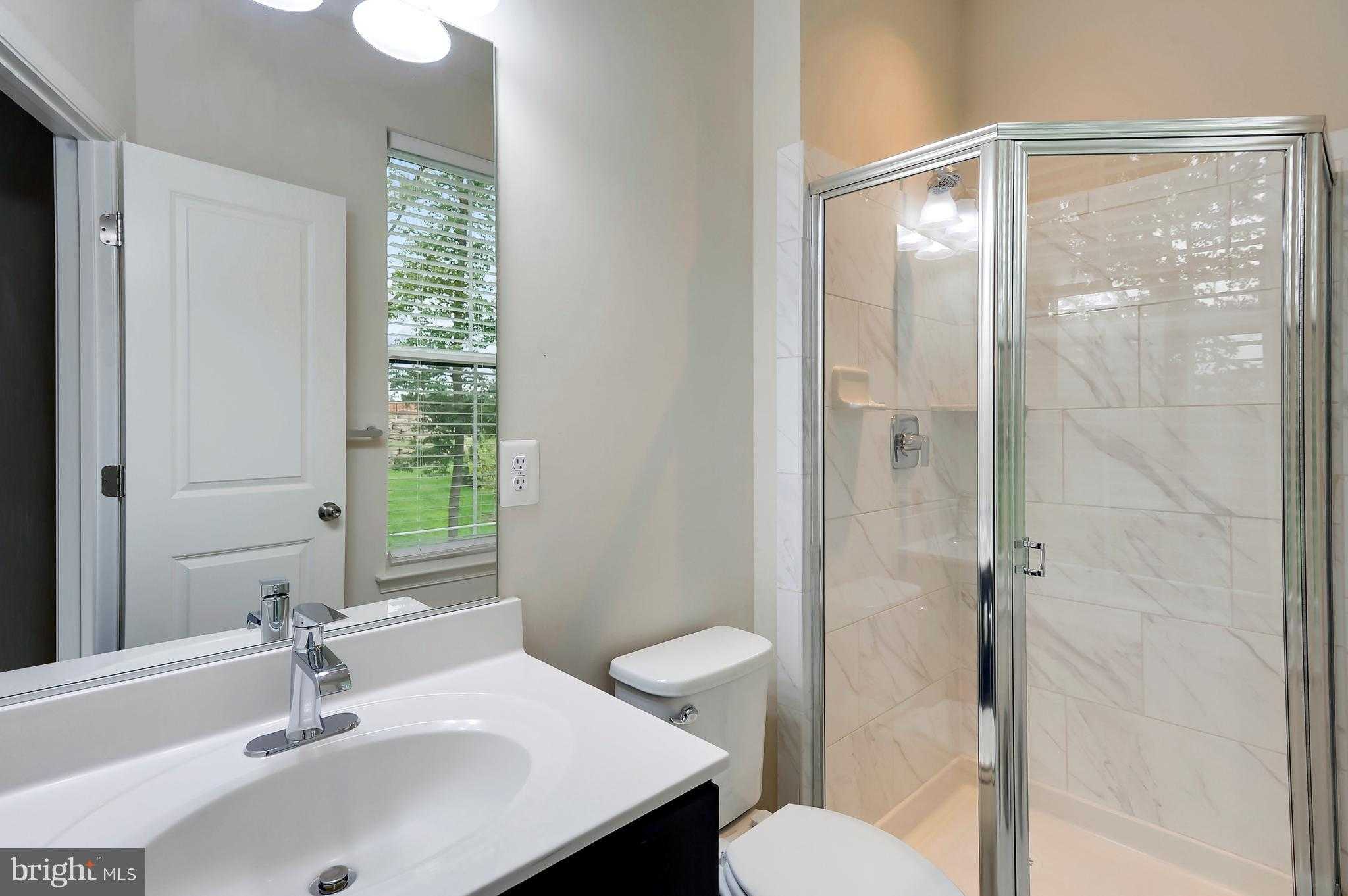 520 Harborview Dr photo 16